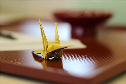 The Ritz-Carlton, Osakaのインスタグラム：「【クラブラウンジでお子様向けアクティビティを開催】  8月12日から15日までのお盆の期間中、ザ・リッツ・カールトン大阪のクラブラウンジでは、お子様向けの楽しいアクティビティをご用意しています。   ・キッズノンアルコールカクテル教室：ジュースやシロップでノンアルコールカクテルを作りましょう♪ ・折り紙教室：折り紙で動物などを一緒に作りましょう!  詳細はチェックインの際にご案内しております。 この夏の想い出作りにぜひお越しください。    During the Obon period from August 12 to 15, The Ritz-Carlton, Osaka's Club Lounge will be offering fun activities for children.  There is no charge for participation and no need to make reservations in advance.  Please come and make the best memories of this summer.  #club #clublounge #kids #kidsactivity #クラブフロア #キッズ #アクティビティ #モクテル #折り紙 #リッツカールトン #リッツカールトン大阪」