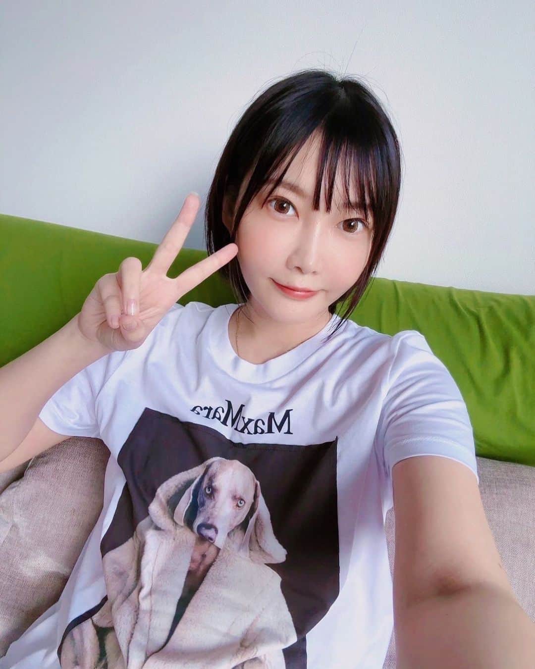 のインスタグラム：「2023年初めて美容院行った💇‍♀️」