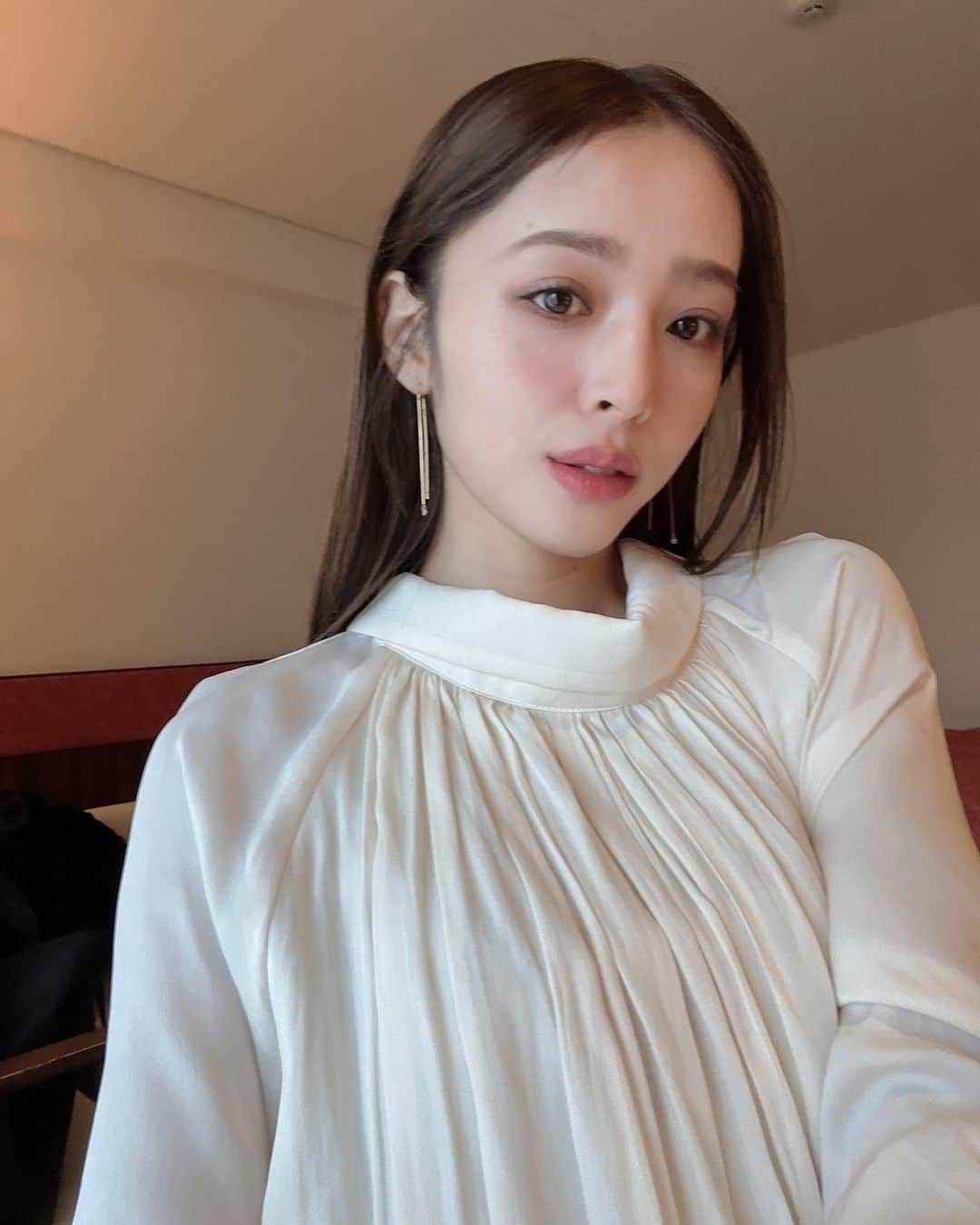 神部美咲のインスタグラム：「🤍」