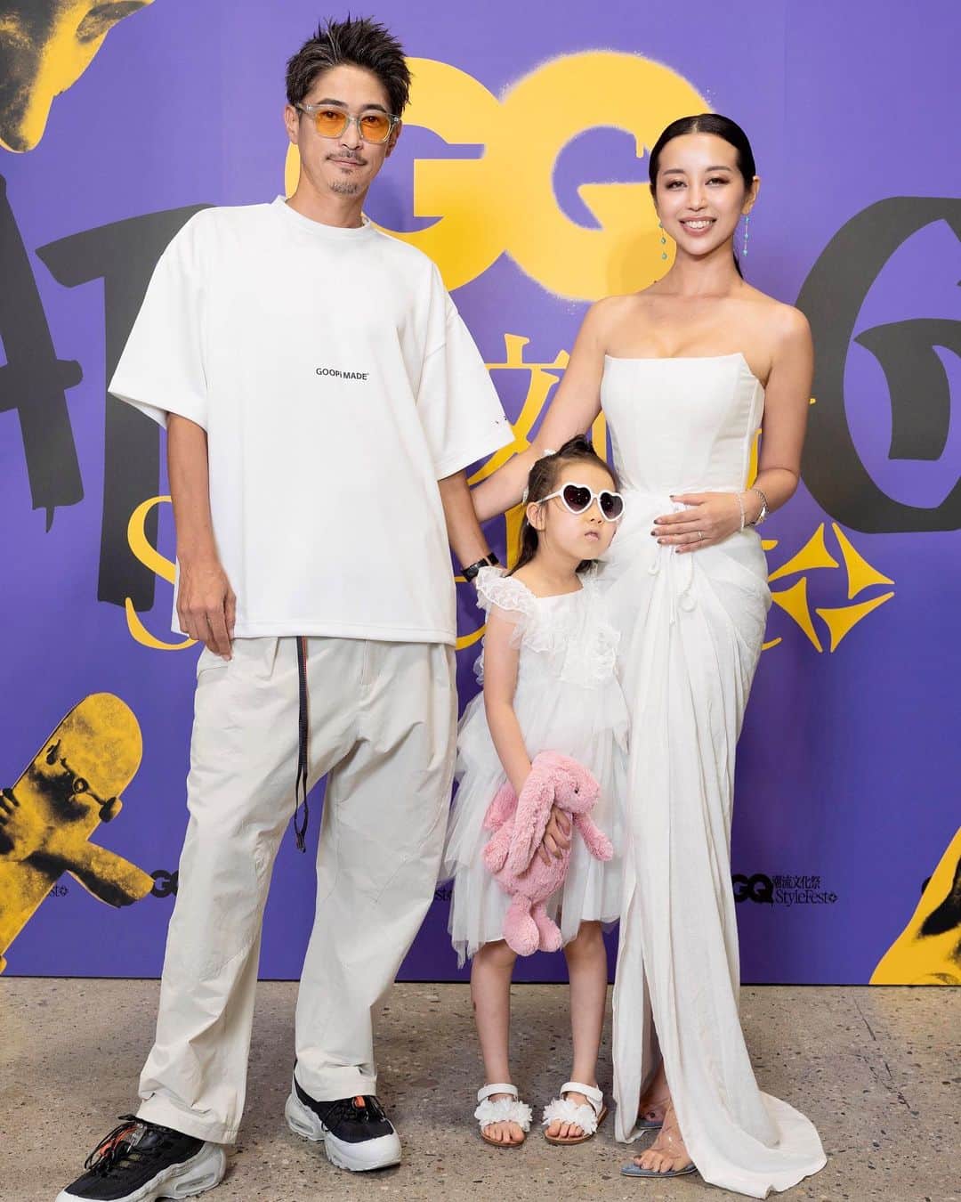 PINKYのインスタグラム：「Official photoをいただいた📸💜 　 Team GQ Taiwan, we love you.🫶  #gq潮流文化祭 #gqstylefest #GQ台湾 #我们爱台湾❤️🇹🇼」
