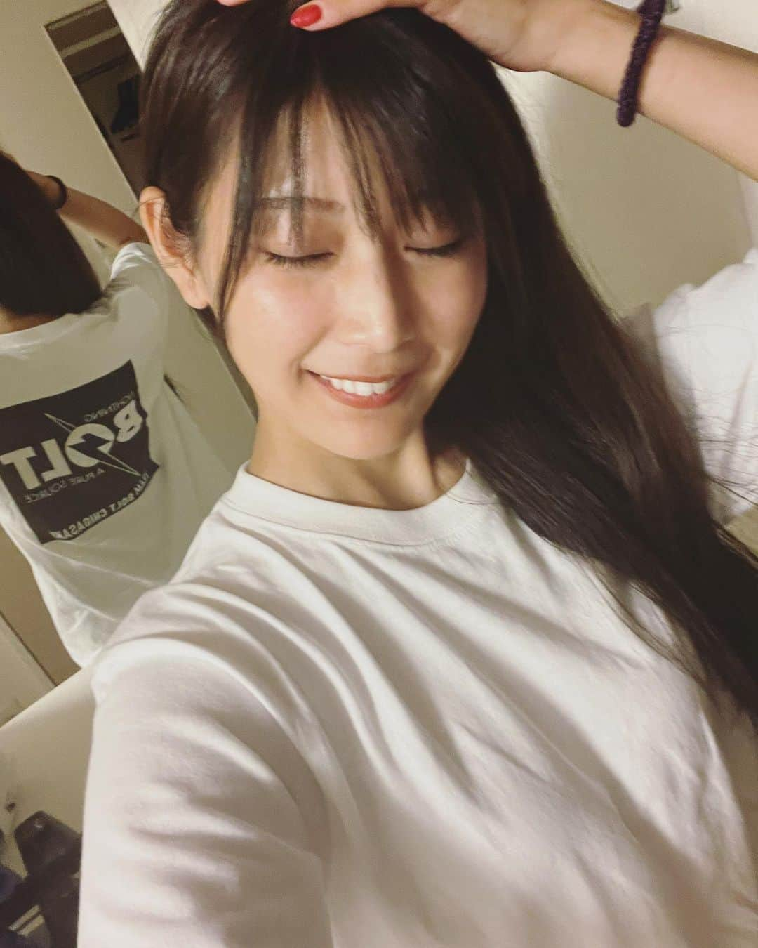 沢すみれさんのインスタグラム写真 - (沢すみれInstagram)「頂き物Tシャツ、かっちょいい👍！」8月10日 21時03分 - sumiresour