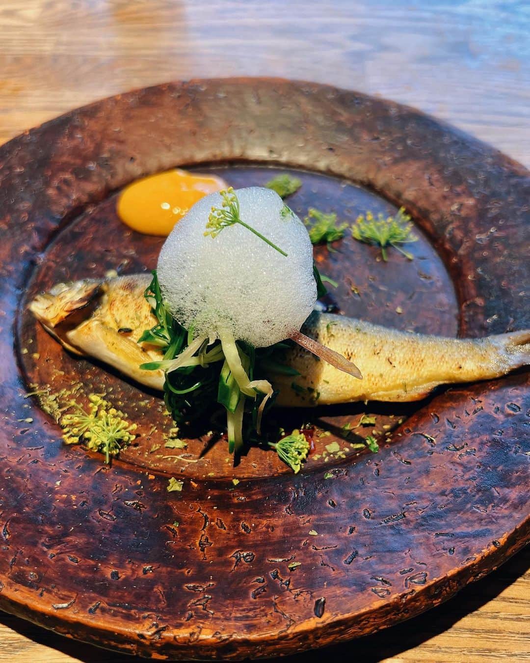 朝岡実嶺さんのインスタグラム写真 - (朝岡実嶺Instagram)「古民家をリノベーションした、とっても素敵な『スパイスカフェ』。 とっても落ち着く空間。 お料理には、全てスパイスが使われているのですが、全部、本当に美味しいです。 お店の方が、一つ一つのお料理を丁寧に説明してくれるのも、嬉しいです😊 何から何まで全部、好き❤️  Spice cafe is a renovated wooden apartment restaurant where offers us a really comfortable space. They use spices to all their dishes and all of them are very delicious. I was grateful for being explained all of the dishes every time they served them. I love everything about this restaurant❤️  #スパイスカフェ #スパイス料理 #カレー #リノベーションカフェ #古民家カフェ #スパイス #spicecafe #curry #kominka #renovated #spice #spices」8月10日 21時10分 - mirei_asaoka