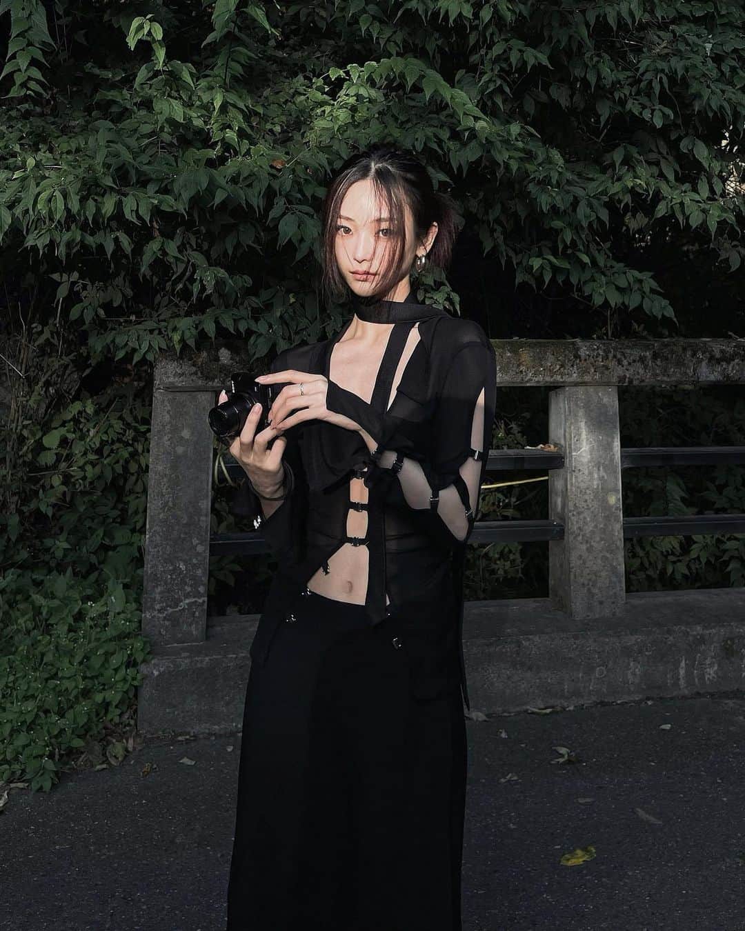 絢さんのインスタグラム写真 - (絢Instagram)「SHEER HOOK🖤」8月10日 21時31分 - ____ayagram____