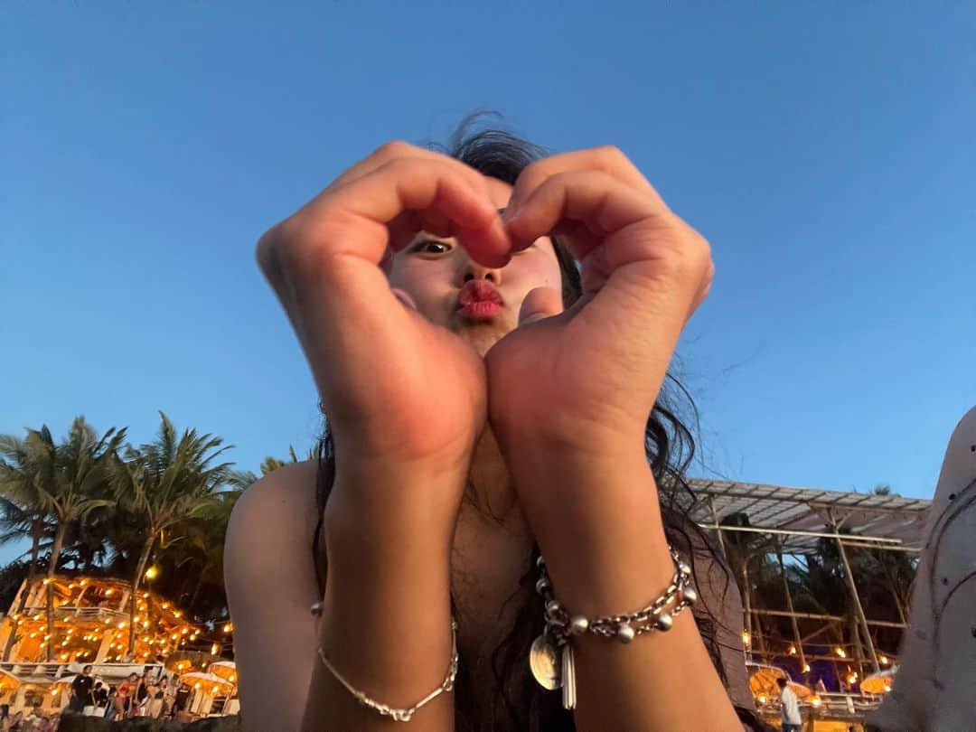 ガユンさんのインスタグラム写真 - (ガユンInstagram)「Canggu🌅👩🏼‍🦰」8月10日 21時33分 - gayoon_heo