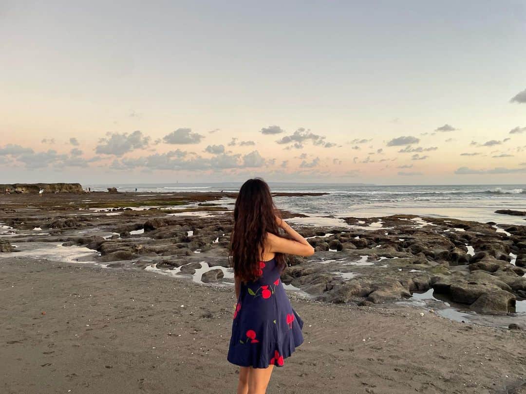 ガユンさんのインスタグラム写真 - (ガユンInstagram)「Canggu🌅👩🏼‍🦰」8月10日 21時33分 - gayoon_heo