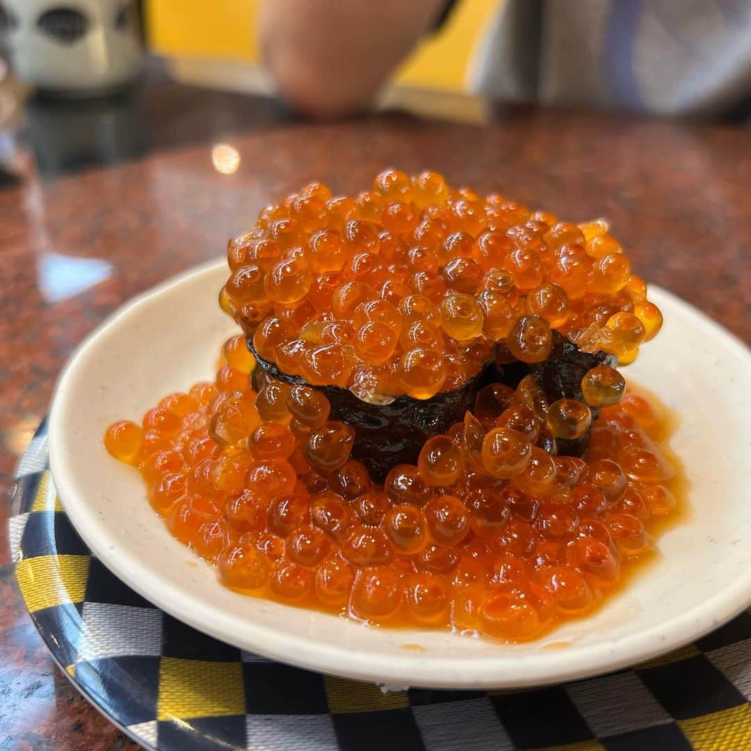 ふぇるとさんのインスタグラム写真 - (ふぇるとInstagram)「北海道ただいまー！ 食べて呑んで食べて呑んでます！ やっぱ故郷は最高です🍻🌻  #北海道 #水曜どうでしょう #なごやか亭  #大通り公園ビアガーデン」8月10日 21時34分 - felt0505