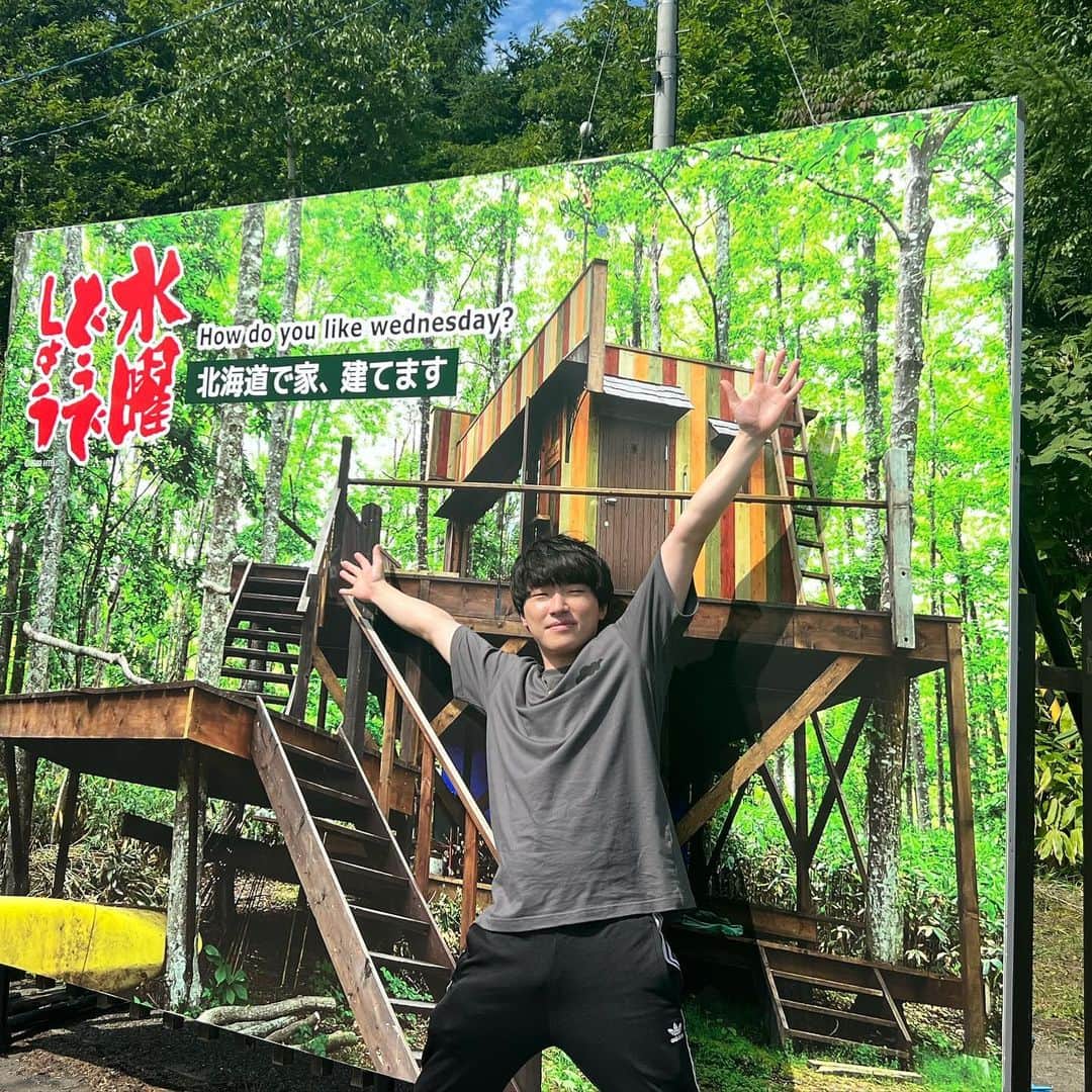 ふぇるとのインスタグラム：「北海道ただいまー！ 食べて呑んで食べて呑んでます！ やっぱ故郷は最高です🍻🌻  #北海道 #水曜どうでしょう #なごやか亭  #大通り公園ビアガーデン」