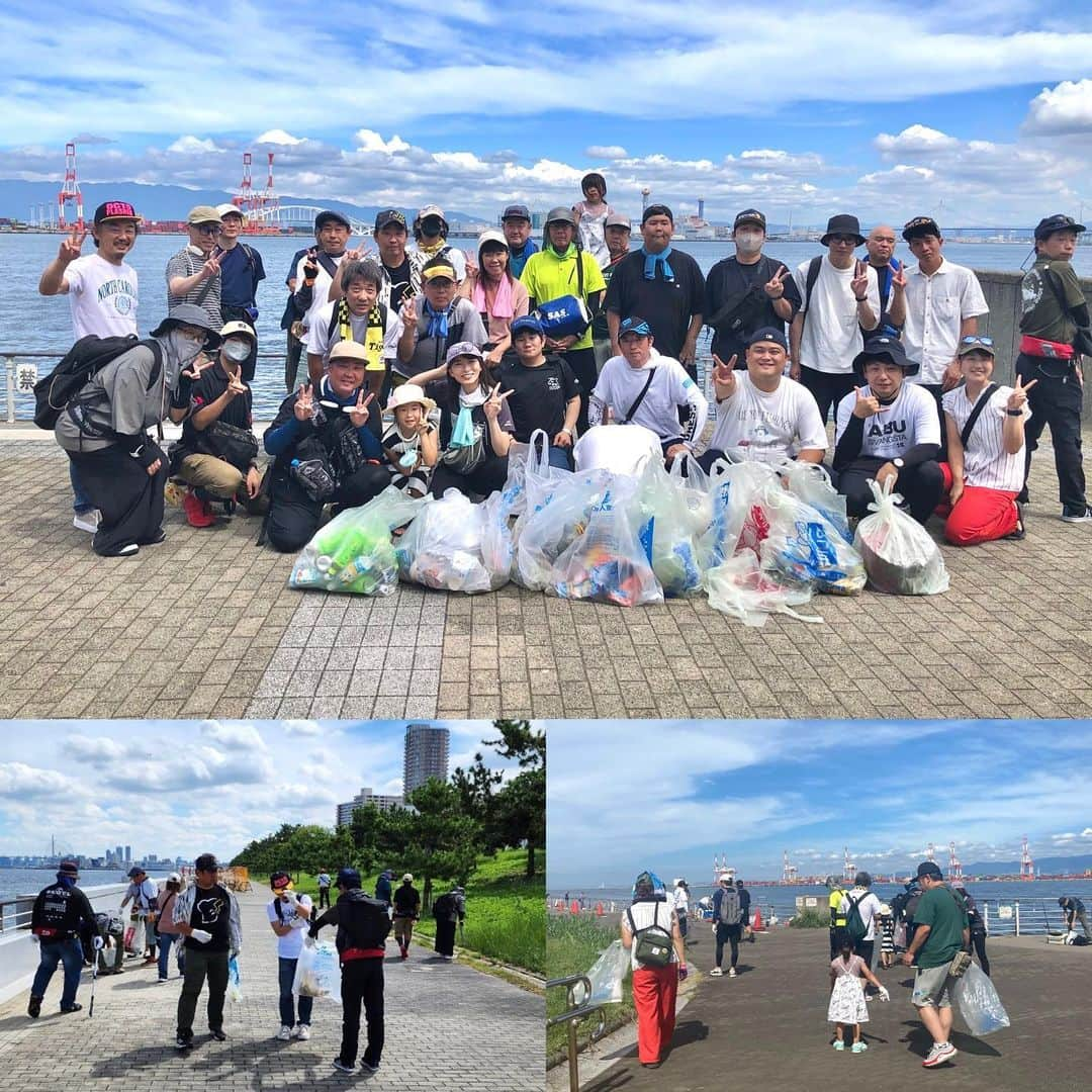 高本采実さんのインスタグラム写真 - (高本采実Instagram)「🌏 🐟日本全国爆釣プロジェクト🐟  第12回の清掃活動は7/30(日)にシーサイドコスモにて開催しました✨  猛暑の中、朝からご参加いただいた皆様🌻 誠にありがとうございました✨  そして清掃活動をはじめて約1年半、本当に多くの方々にご協力いただき形になることができました。関わってくださった皆様、本当にありがとうございます！ キジハタ放流まであと少し、最後まで責任を持って頑張ります！！  〜状況まとめ〜 ・伸びた植物の中や木の側にまとめられたゴミが放置されていた ・海側で釣りゴミ(特にライン)が目立った etc...  いよいよ今月。 昨年より約1年半近く皆さんと続けてきました清掃活動。 皆様にいただいたご寄付により、キジハタ稚魚放流を実施いたします。 また私の母校である近畿大学農学部水産学科の現役学生さんご協力の元、今回は放流するキジハタ稚魚へタグを打ち、放流後の再捕によりキジハタの生態解明へ繋げるという計画をしております🐟  ________________________________________  〜ご協賛について〜 第12回にてご協賛いただきました 株式会社バリバス 様 @varivas_japan  株式会社三青社 様 （公財）日本釣振興会大阪府支部 様 誠にありがとうございました。  〜第12回スタッフ〜 モンスーン T@TSU @tatsu_bigt  構成作家 上村茶屋 @chaya01up  下川はじメロディ @hajimeshimokawa   これからもずっと釣りが楽しめる環境作りをしていけるよう頑張っていきます！🐟🌱  ______________________________________ 🐟日本全国爆釣プロジェクト🐟とは？  これからもずっと釣りが楽しめる環境作りを目的とし、その一環として清掃活動と稚魚放流を目指したプロジェクト。 2022年4月よりスタートしました！ ついに今年2023年8月にキジハタ稚魚をタグ打ち&放流します！  . . . . .  #日本全国爆釣プロジェクト #大阪港 #南港 #清掃活動 #朝活 #シーサイドコスモ #コスモスクエア #ゴミ拾い #ボランティア #大阪港湾局 #varivas #バリバス #ルアルアチャンネル #ルアルア #日本釣振興会 #魚好き #釣り好き #アングラー #fishinggirl #高本采実 #あやみん #ayamistagram」8月10日 21時42分 - ayami__summer