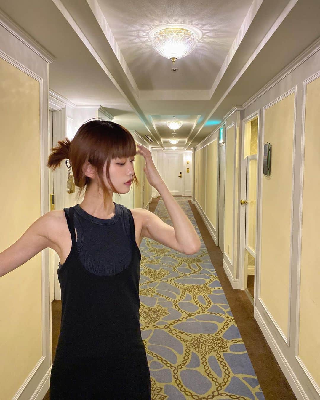 阿知波妃皇のインスタグラム：「💫」