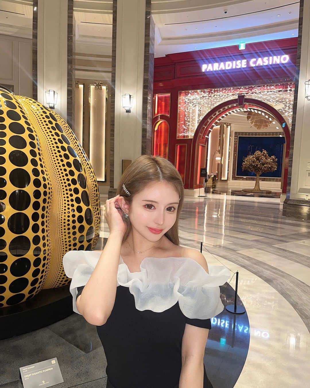 のインスタグラム：「カジノして2日間ともプラマイゼロ👛💸」