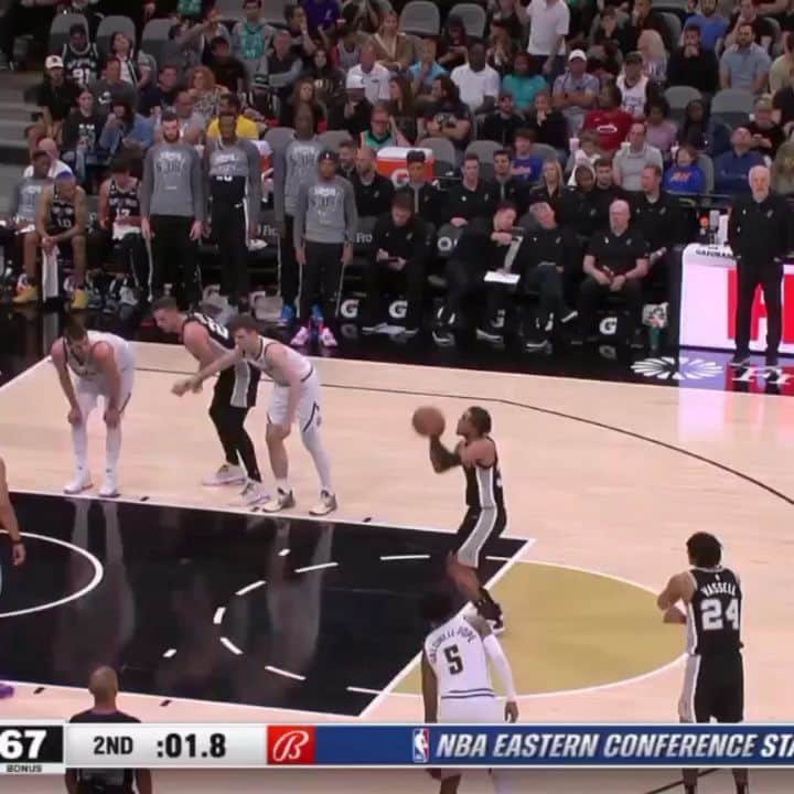 ニコラ・ヨキッチのインスタグラム：「Joker's best full court passes from last season. 🃏🔥 . . 🎥 @ball44tv . . #jokic #jokicnikola #joker #nikola #nikolajokic #denver #nuggets #denvernuggets #colorado #nba #basketball #serbia #usa #srbija #sombor #belgrade #beograd #mvp」
