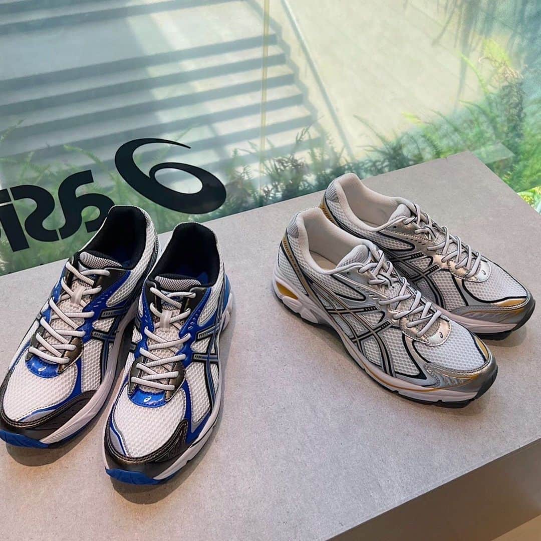 H BEAUTY&YOUTHさんのインスタグラム写真 - (H BEAUTY&YOUTHInstagram)「＜asics＞  GT-2160 for men&women ¥13,200  #H_beautyandyouth @h_beautyandyouth #エイチビューティアンドユース #BEAUTYANDYOUTH #ビューティアンドユース #Unitedarrows #ユナイテッドアローズ #asics #gt2160 #gelkayano14」8月10日 15時24分 - h_beautyandyouth