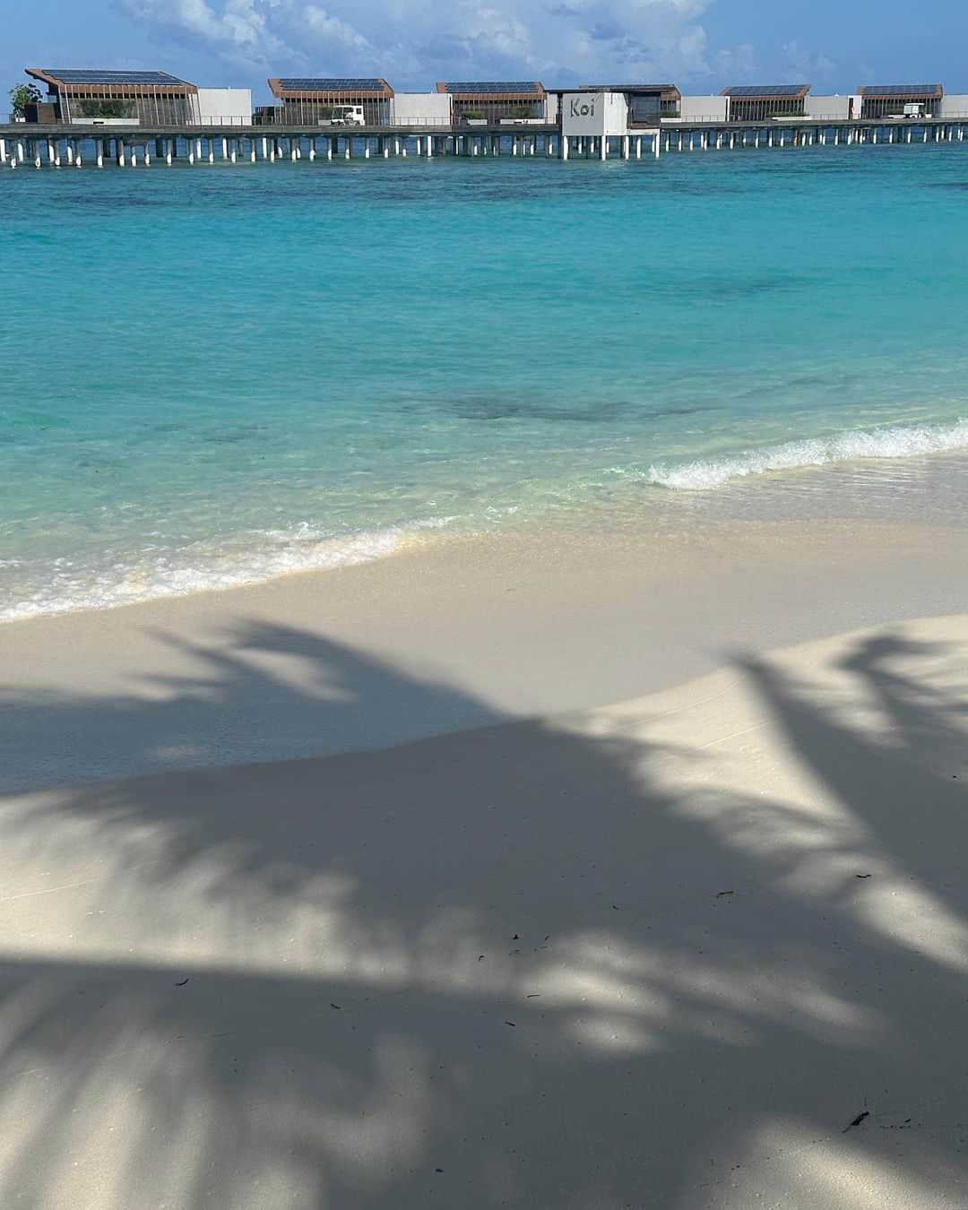 YUKIさんのインスタグラム写真 - (YUKIInstagram)「REAL heaven on earth🏝️  こんな綺麗な場所はじめて🥹  #maldives #maldivestrip #trip #travel #summer #summervacation #birthdaytrip  #ParkHyattMaldivesHadahaa #LuxuryisPersonal #BlueJourneys」8月10日 15時23分 - 001y_k_
