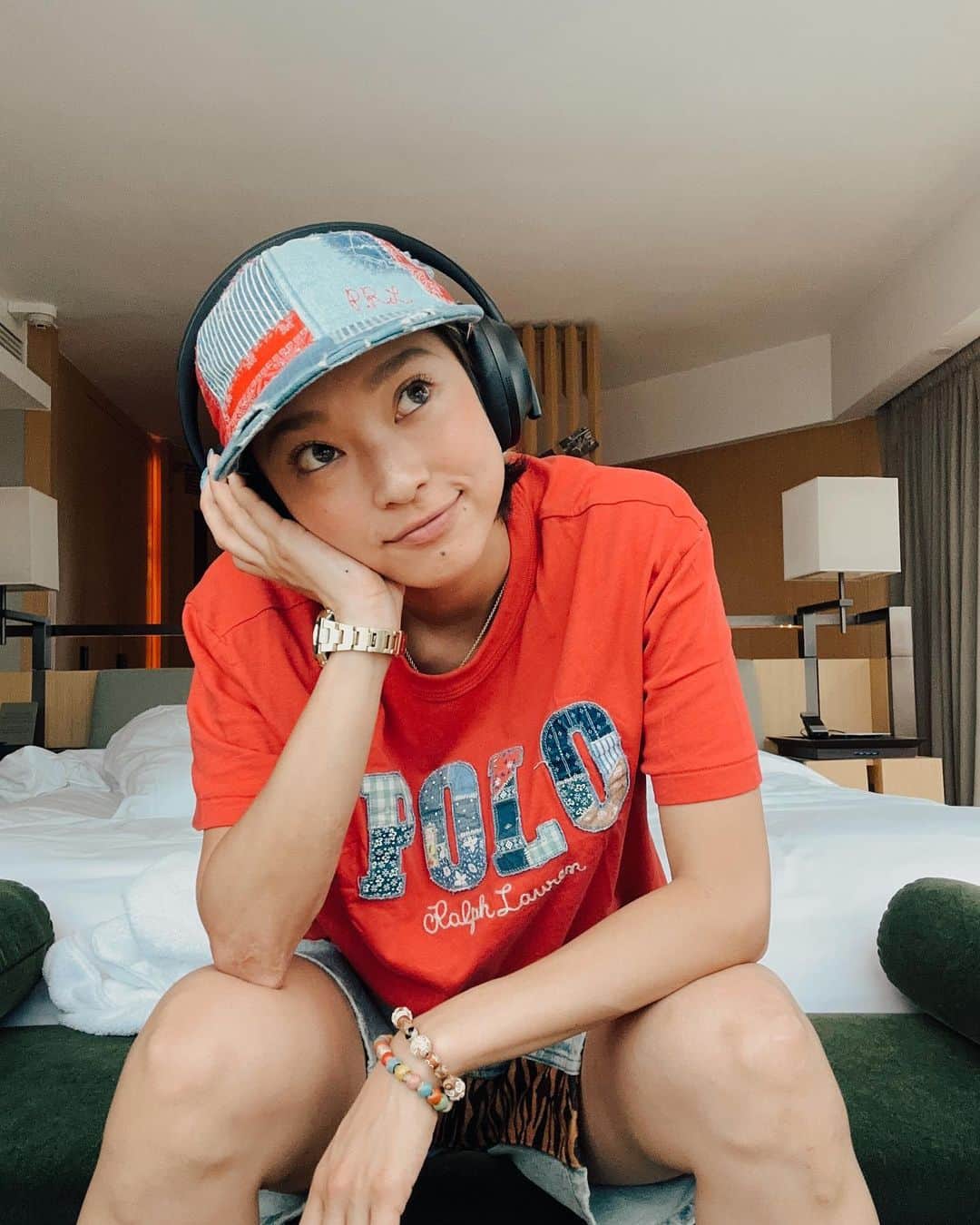 のインスタグラム：「ｔｈａｎｋ　ｙｏｕ　🖤  Can't wait will have one in Japan 🇯🇵🤭  @upperhouse_hkg   #kyokarb #poloralphlauren #upperhousehongkong」