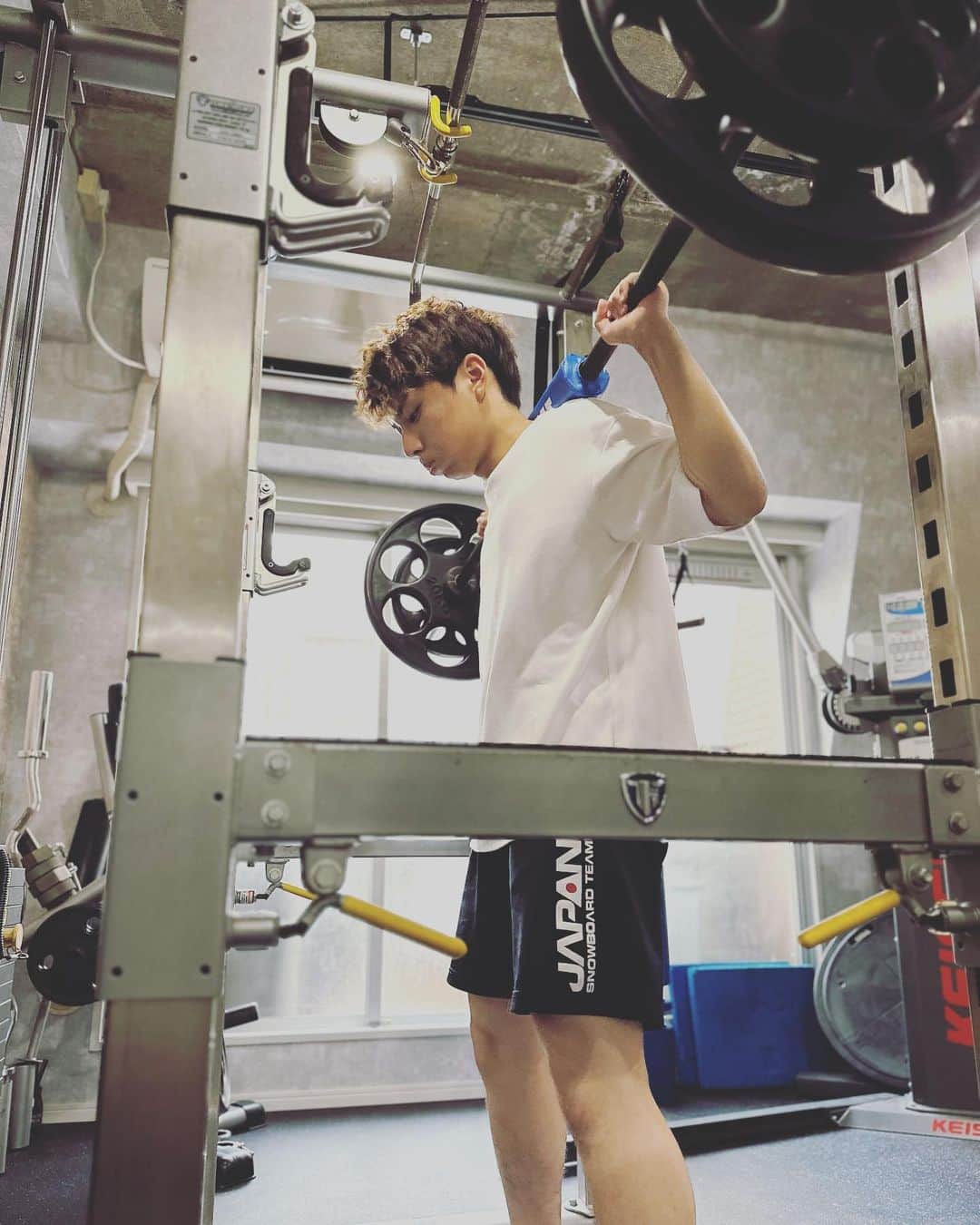 平野流佳のインスタグラム：「ぱわー💪 @personaltraining_real」
