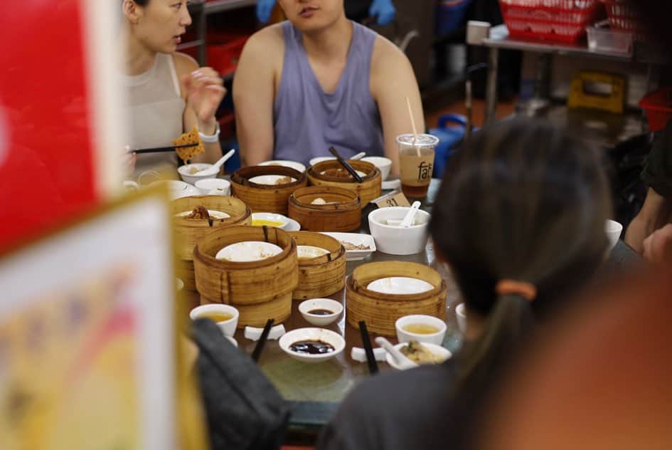shin -SAKE instructor-さんのインスタグラム写真 - (shin -SAKE instructor-Instagram)「#redsugar #kerryhotelhk #maksnoodles #蓮香居 #hongkongfood #foodculture」8月10日 17時16分 - shim_8k