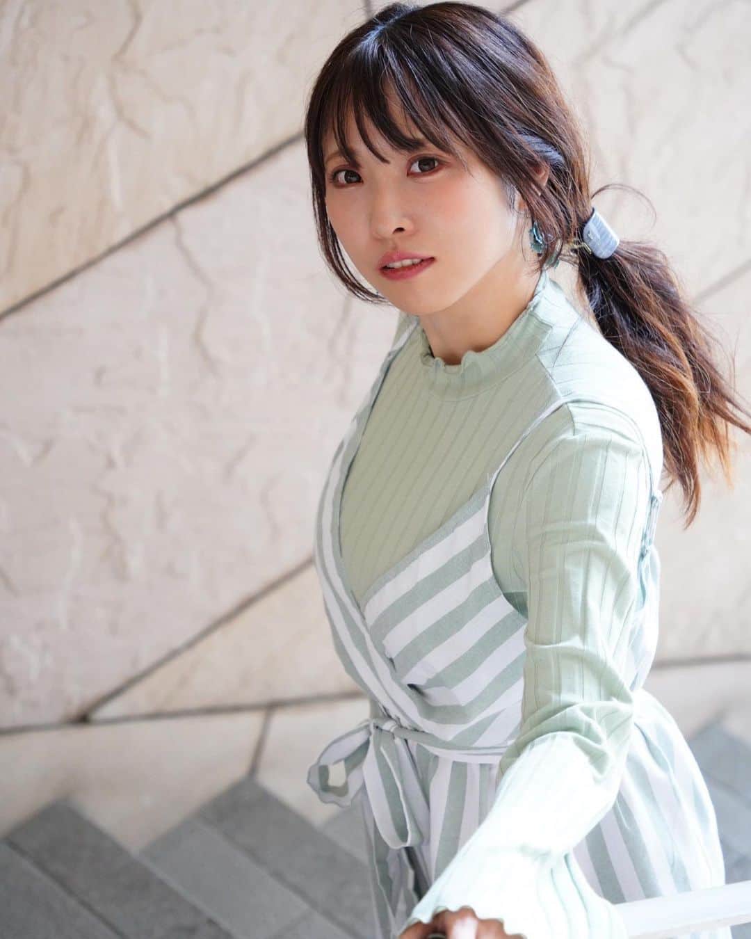 日下部ほたるのインスタグラム：「天王洲アイル💚  📷H.FUKUYAMA #撮影会 #撮影会モデル #被写体 #被写体モデル #被写体希望 #model #portrait #idol #写真好きな人と繋がりたい #ポートレート好きな人と繋がりたい #カメラマンさんと繋がりたい #カメラマン募集 #写真撮ってる人と繋がりたい #ファインダー越しの私の世界 #ポートレート #写真部 #girl  #角色扮演 #偶像 #东京 #코스프레 #아이돌 #도쿄」