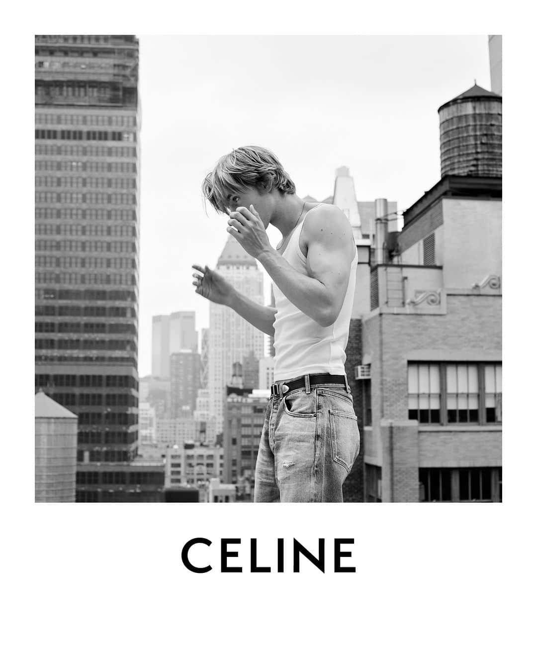 Celineさんのインスタグラム写真 - (CelineInstagram)「CELINE HOMME PORTRAIT OF AN ACTOR  LEVON HAWKE @LEVON_HAWKE  @HEDISLIMANE PHOTOGRAPHY NEW YORK JUNE 2023  #CELINEHOMME #CELINEPORTRAIT #CELINEBYHEDISLIMANE」8月10日 17時27分 - celine