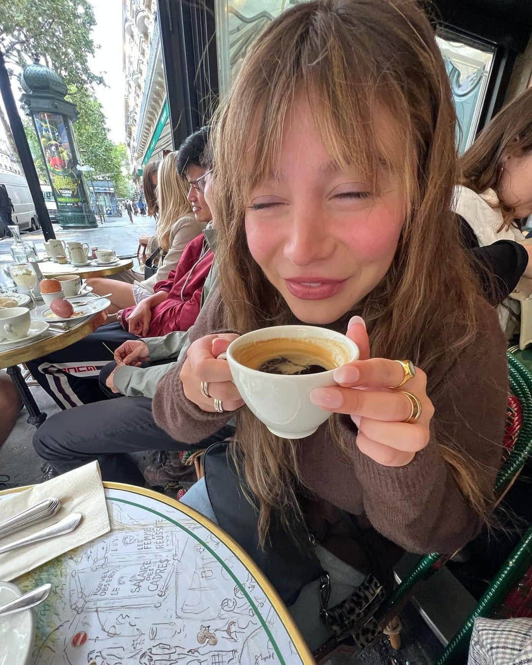 G・ハネリウスさんのインスタグラム写真 - (G・ハネリウスInstagram)「It’s pronounced Geneviève now」8月10日 18時44分 - ghannelius