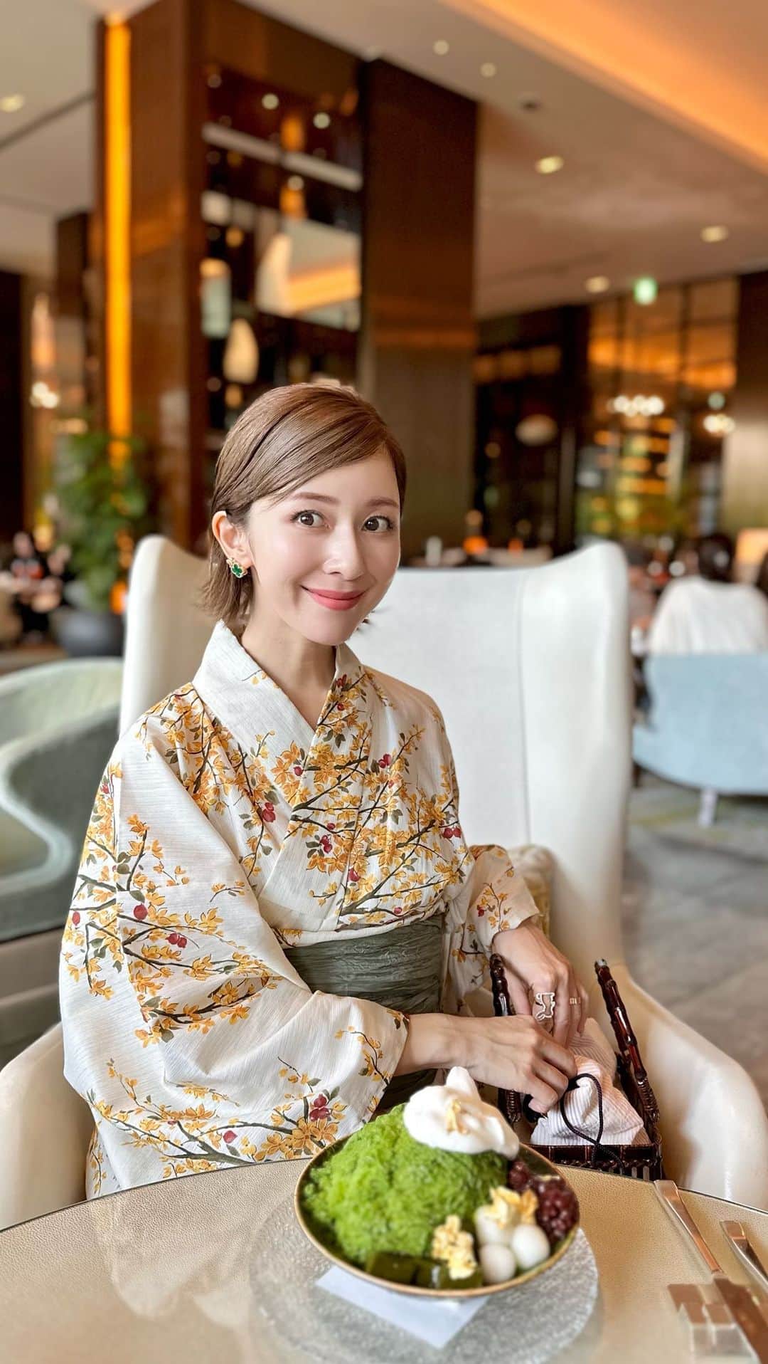 水野佐彩のインスタグラム：「・ なんてことない日の朝活を浴衣で👘🌼🧡💚」