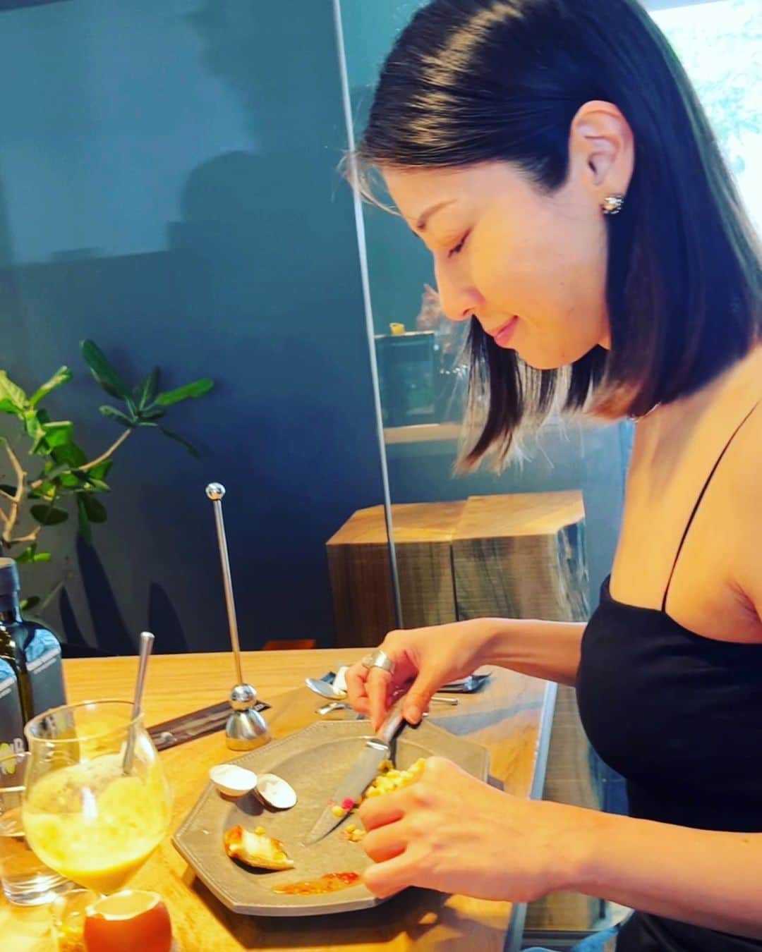 月船さららのインスタグラム：「ある日の朝食。チーズたっぷりのトースト🍞✨」