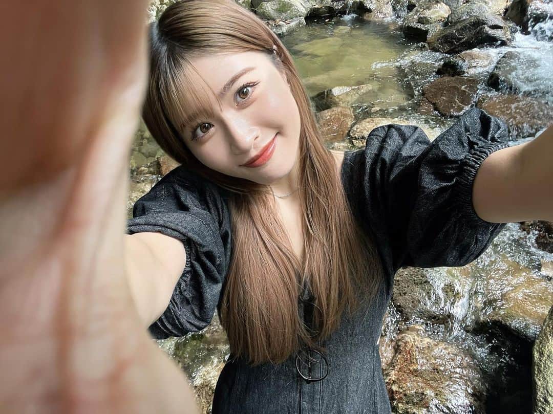 若林真帆のインスタグラム：「😗😙」