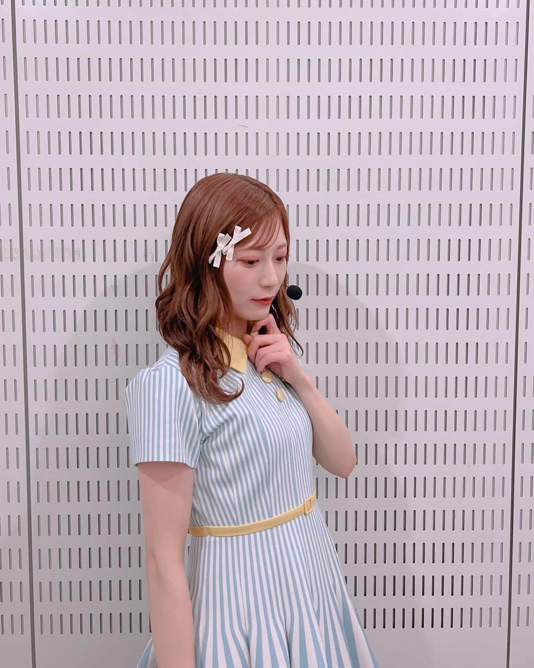 東村芽依さんのインスタグラム写真 - (東村芽依Instagram)「. 前髪ちょっとわけてみた🩵✨ #MUSICSTATION #AmIready#日向坂46#東村芽依#meigram」8月10日 20時29分 - mei.higashimura