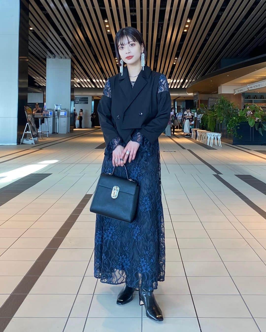 奥田紗都のインスタグラム：「.  ⁡ またまた可愛いオケージョンアイテムが発売されます💐 ⁡ 前回大人気だったアイテムの新色や 新しいアイテムも出ますよ〜☺️🌹 ⁡ ⁡ この写真のワンピめちゃくちゃタイプでした🥺❤️ ⁡ ⁡ ⁡8/17からWEB先行予約スタートです🌼 ⁡ ⁡ ⁡ ⁡ ⁡ ⁡ ⁡ ⁡ ⁡ ⁡ #hare #ハレ #ハレレ #ハレレディース #オケージョンワンピース #オケージョンワンピース #ワンピースコーデ #結婚式コーデ #結婚式お呼ばれ #お呼ばれコーデ」