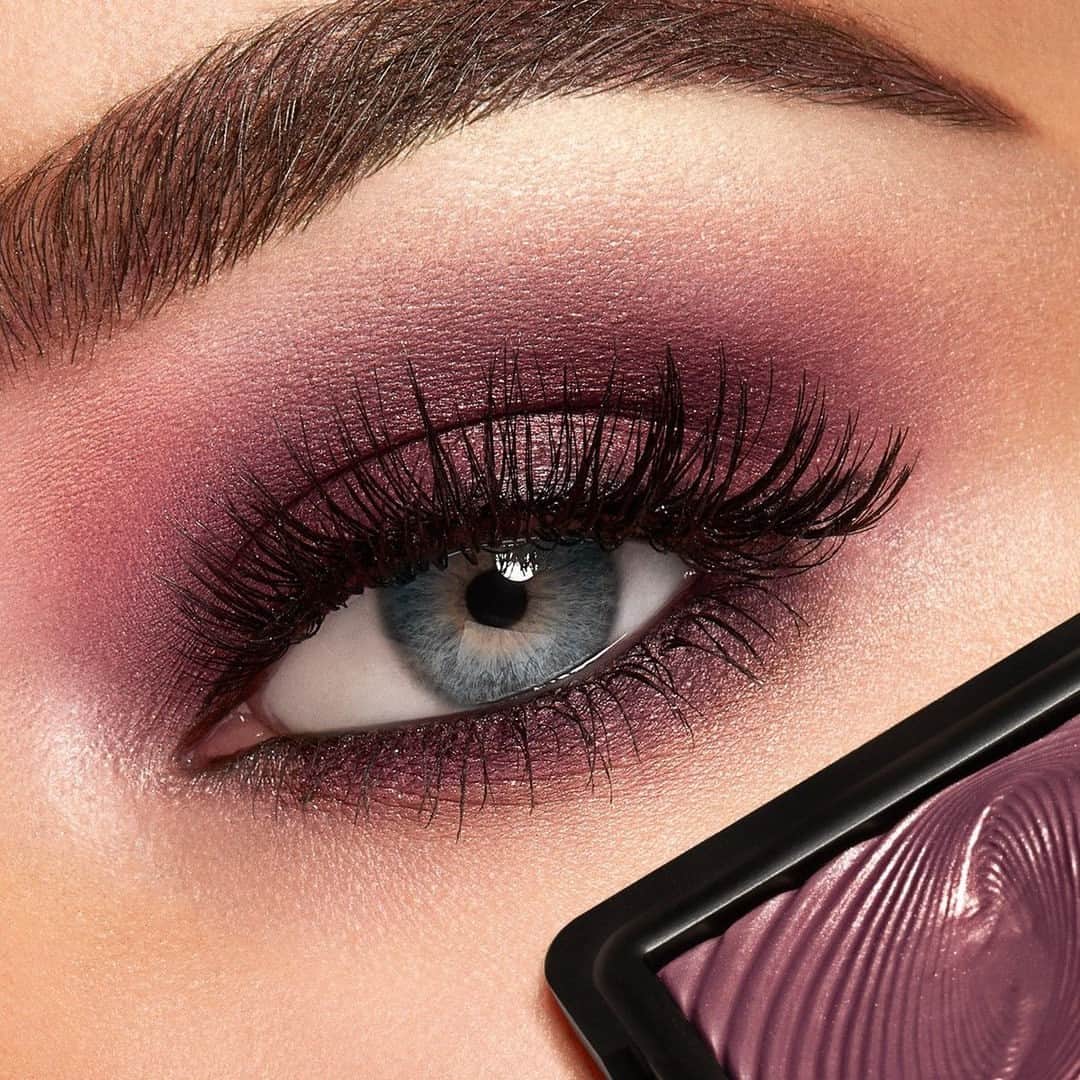 KIKO MILANOさんのインスタグラム写真 - (KIKO MILANOInstagram)「Finish off your look with some dazzling shimmer! 💜 Our Water Eyeshadows are available in a range of different shades, find your fave!⁣ ⁣ #KIKOEyes #eyeshadow #eyeshadowlook #purpleeyeshadow #shimmereyeshadow⁣ ⁣ Water Eyeshadow 204 - Precision Eyeliner - Everlasting Kajal - Standout Volume Mascara - Natural False Eyelashes - Precision Eyebrow Pencil 05 - Eyebrow Designer Gel Mascara⁣ ⁣」8月10日 20時30分 - kikomilano