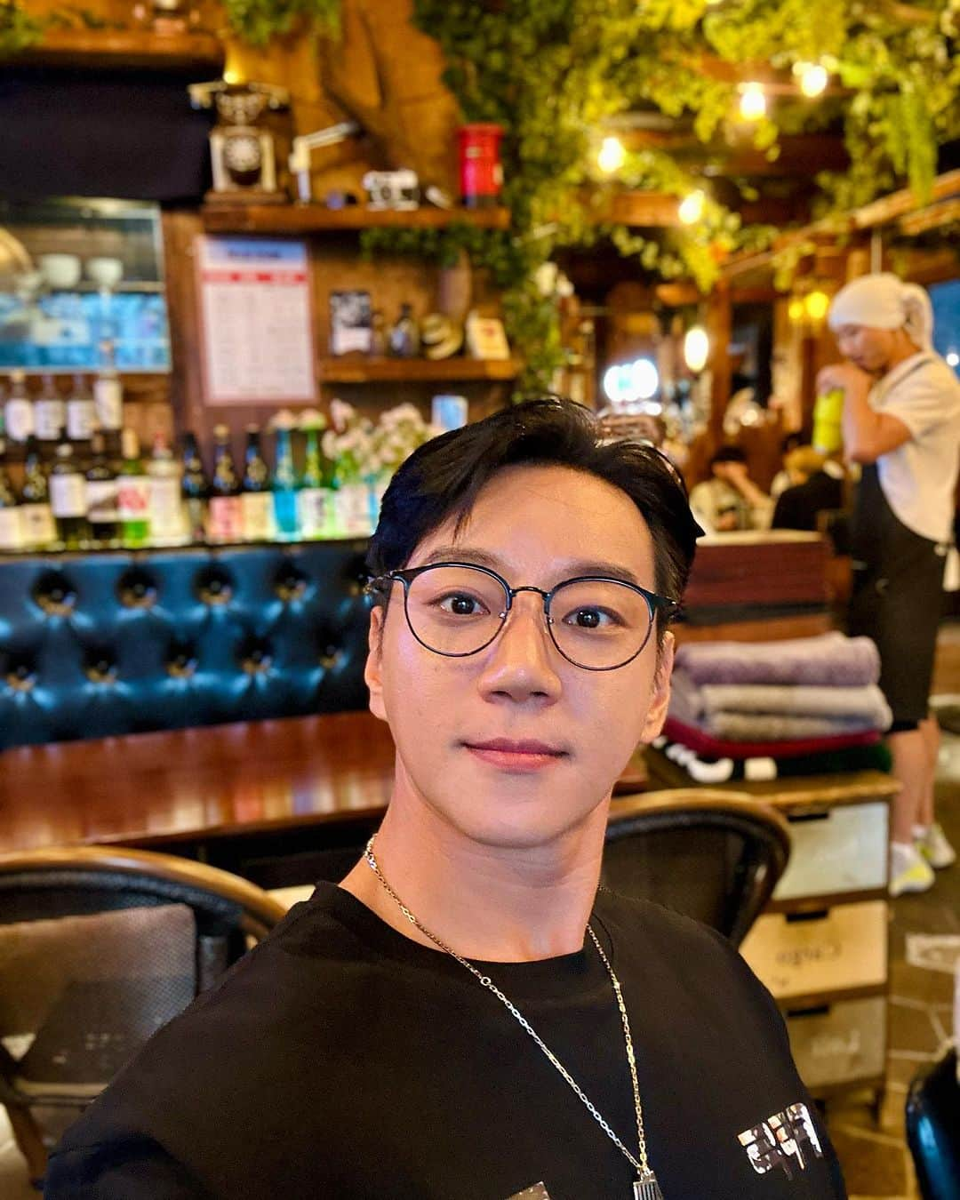 ファン・チヨルのインスタグラム：「행복한 컬투🥰 #컬투쇼 #태풍조심하세요」