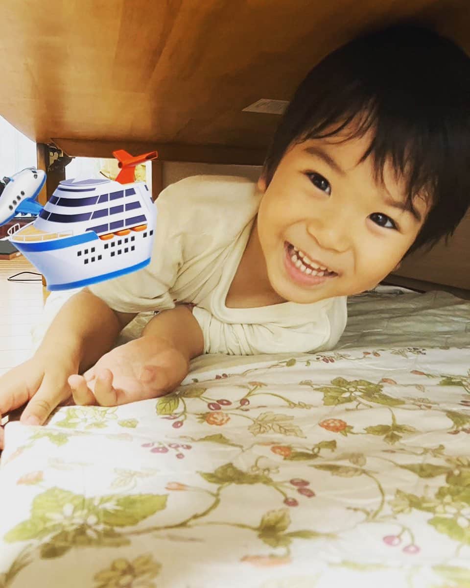 中野耕史のインスタグラム：「おっはよーーーございます！！ 大阪の実家にて遊び倒してます👦 素敵な金曜日になりますように㊗️」