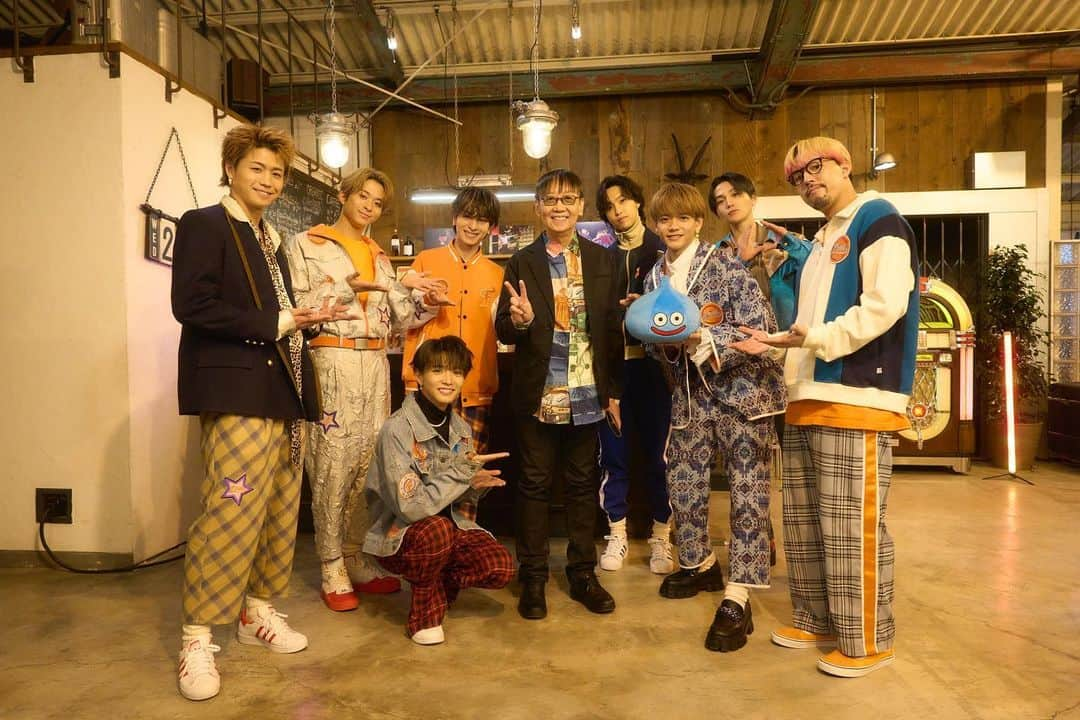 FANTASTICS from EXILE TRIBEさんのインスタグラム写真 - (FANTASTICS from EXILE TRIBEInstagram)「. FANTASTICS冠番組  日本テレビ 『FUN！FUN！FANTASTICS SEASON3』  8/10(木)24:59〜 #8 放送📺  ゲームデザイナー #堀井雄二 さん✨  「#ドラゴンクエスト」を構想した きっかけなど貴重な秘話が満載！👀  さらにFANTASTICSが 冒険エピソードをプレゼン⚔️ “ドラクエごっこ”の実体験も🗯  ぜひご覧ください！  #FANTASTICS  #FUNFUNFANTASTICS  #TellMe」8月10日 22時45分 - fantastics_fext