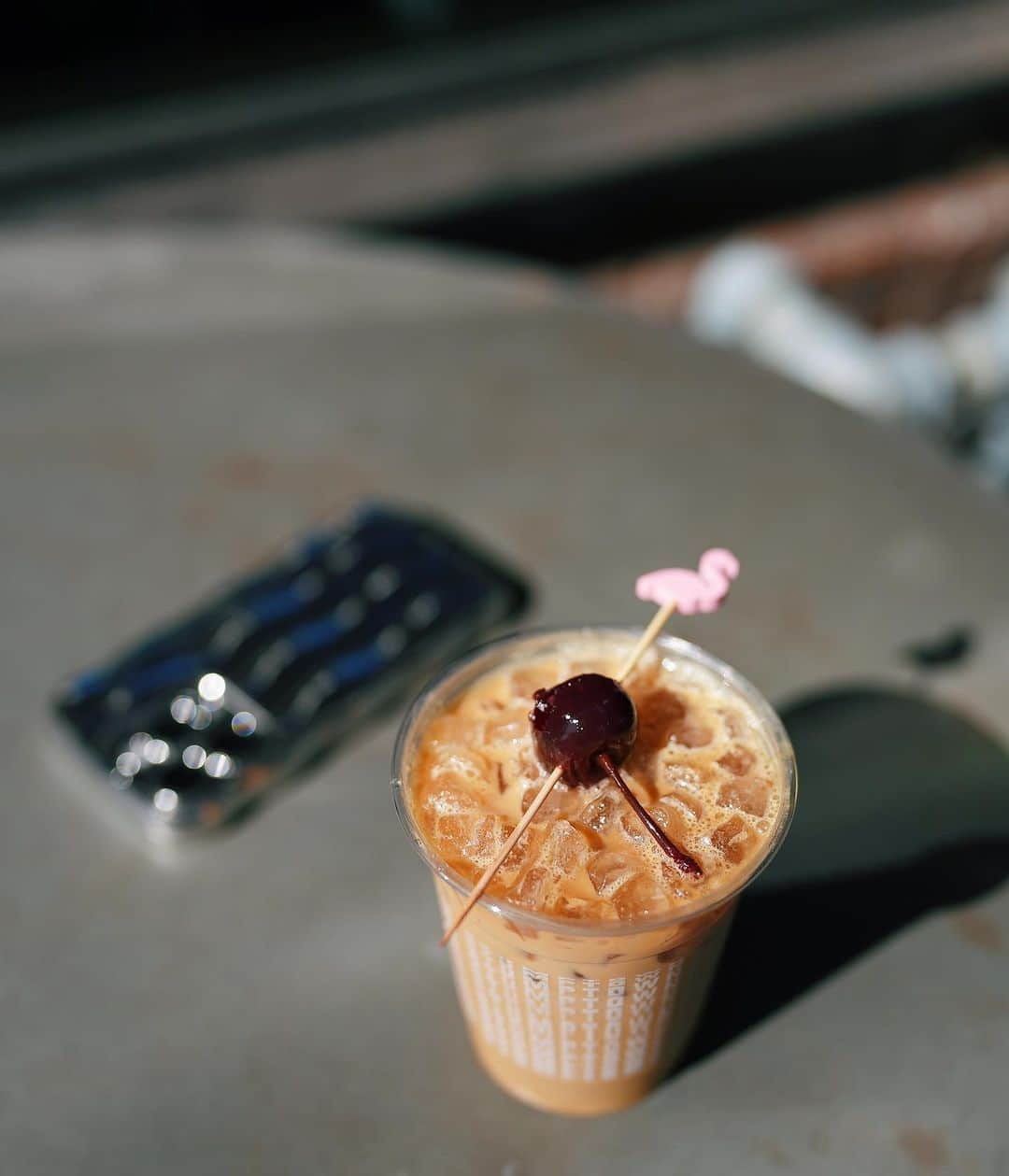 Stumptown Coffee Roastersさんのインスタグラム写真 - (Stumptown Coffee RoastersInstagram)「Have you tried our Pomegranate Iced Latte yet? 🧊☕️  Pomegranate and orange blossom transform our delicious latte into a refreshing Summertime sipper.」8月10日 23時34分 - stumptowncoffee