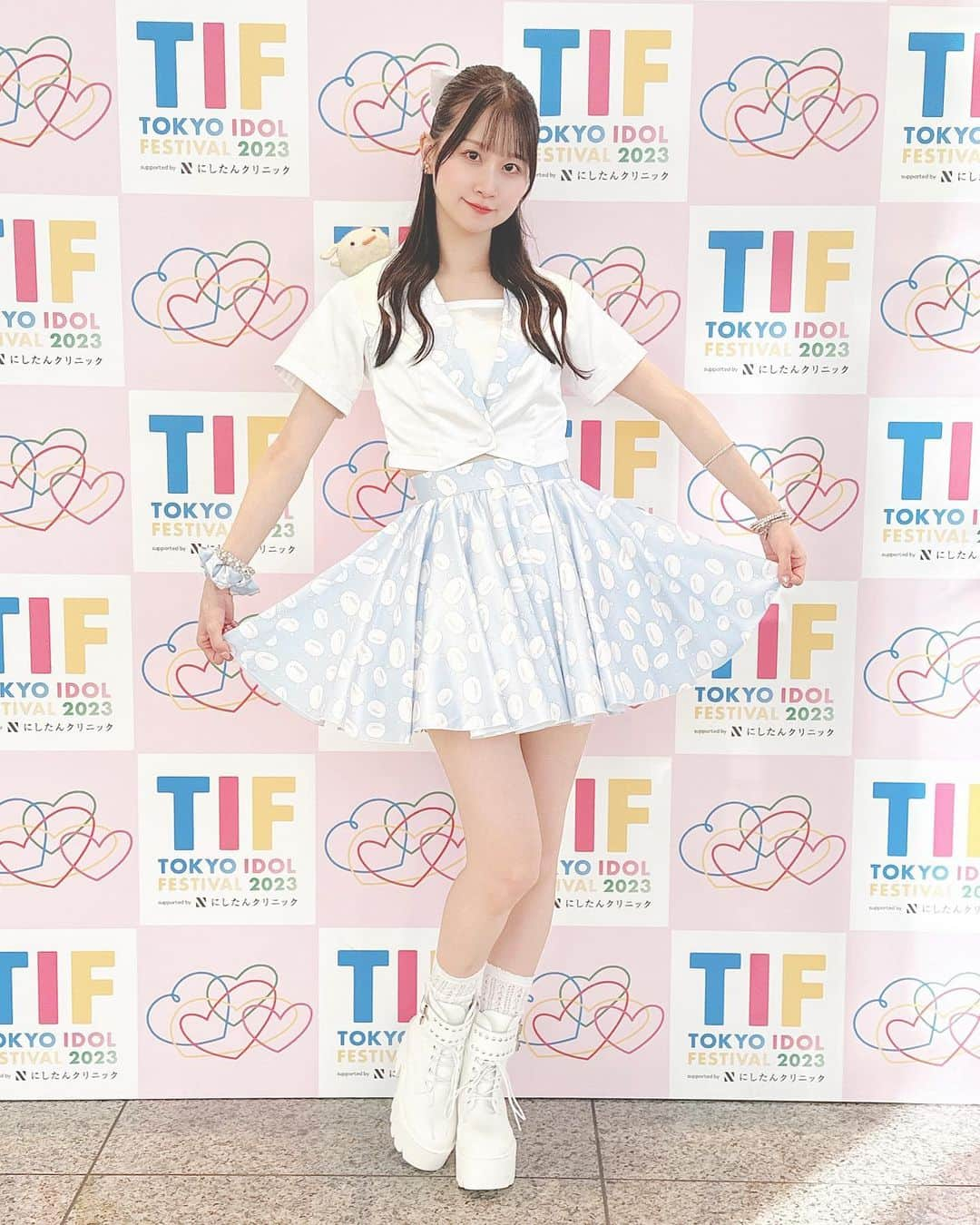 八木沙季さんのインスタグラム写真 - (八木沙季Instagram)「🤍🤍  遅くなりましたが…！ TOKYO IDOL FESTIVAL2023 今年もありがとうございました🥰 初の3日間出演！ とってもとっても嬉しかったです✌🏻 来年も出れますように🙏🏻🩵  #TIF2023 #アイドル衣装  #八木沙季」8月10日 23時36分 - saki_yagi531