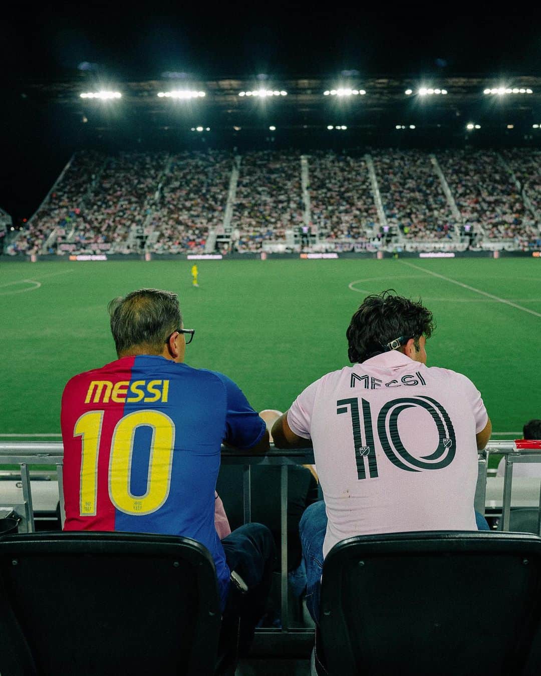 Major League Soccerのインスタグラム：「Leagues Cup nights. ✨  📷: @bystith & @ethanwhite」