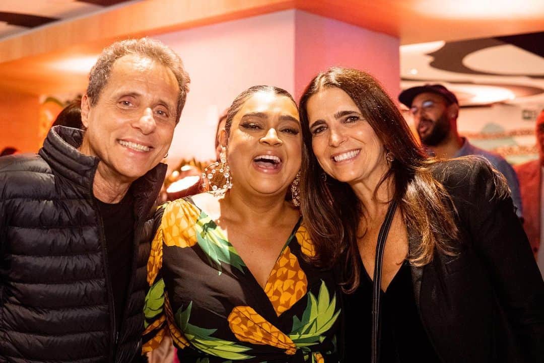 Preta Gilさんのインスタグラム写真 - (Preta GilInstagram)「Uma comunhão de amores em um único espírito! Tem como não se alegrar? Só sei sentir e agradecer!!! #Preta49  Fotos: @gee.eu」8月11日 1時34分 - pretagil