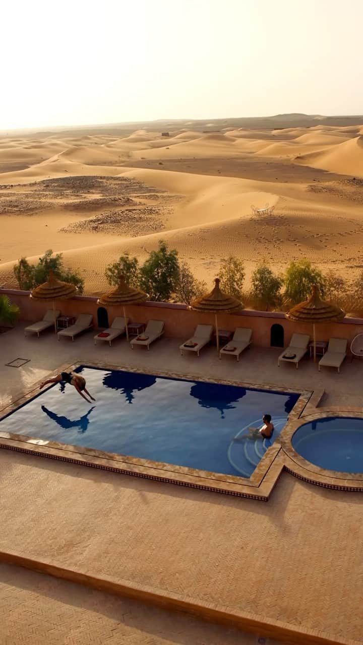 Wonderful Placesのインスタグラム：「I think we have found the pool of my dreams 🥺 ————————— Follow @travelmonster.nl for more travel inspiration 👌🏽 ————————— 📍: @sunrisepalacemerzouga  ————————— . . . #morocco #sahara #saharadesert #merzouga #desert #amazingdestination #hotel #beautifulhotels #hotellife #poolside #poolgoals #travelcouple #insane #wonderlust #discoverglobe」