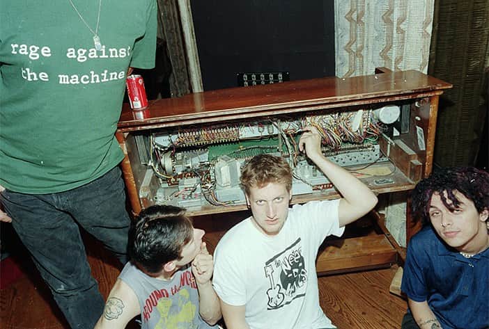 Green Dayのインスタグラム：「👀 #Dookie30 👀」