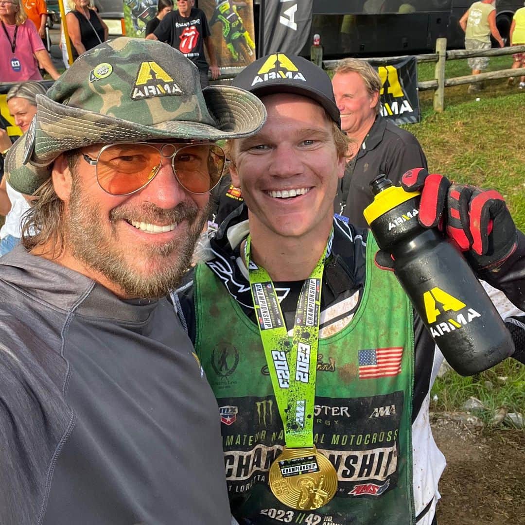 Racer X Onlineさんのインスタグラム写真 - (Racer X OnlineInstagram)「The fuel for winners? @ARMASport high quality nutritional supplements – made for tough workouts, long days at the track, and everything in between🔥🏆 @ARMASport athletes showed up big last week @LorettaLynnMX with standout performances by @Heath.Harrison and @BrownieMX💪🏼 #partnership」8月11日 2時06分 - racerxonline