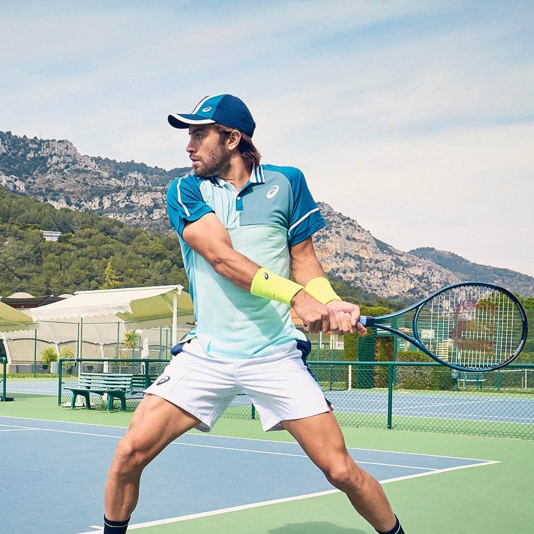 ボルナ・チョリッチのインスタグラム：「Step up your style game on and off the court with the latest ASICS apparel, as seen on the dynamic and unstoppable @bornacoric」