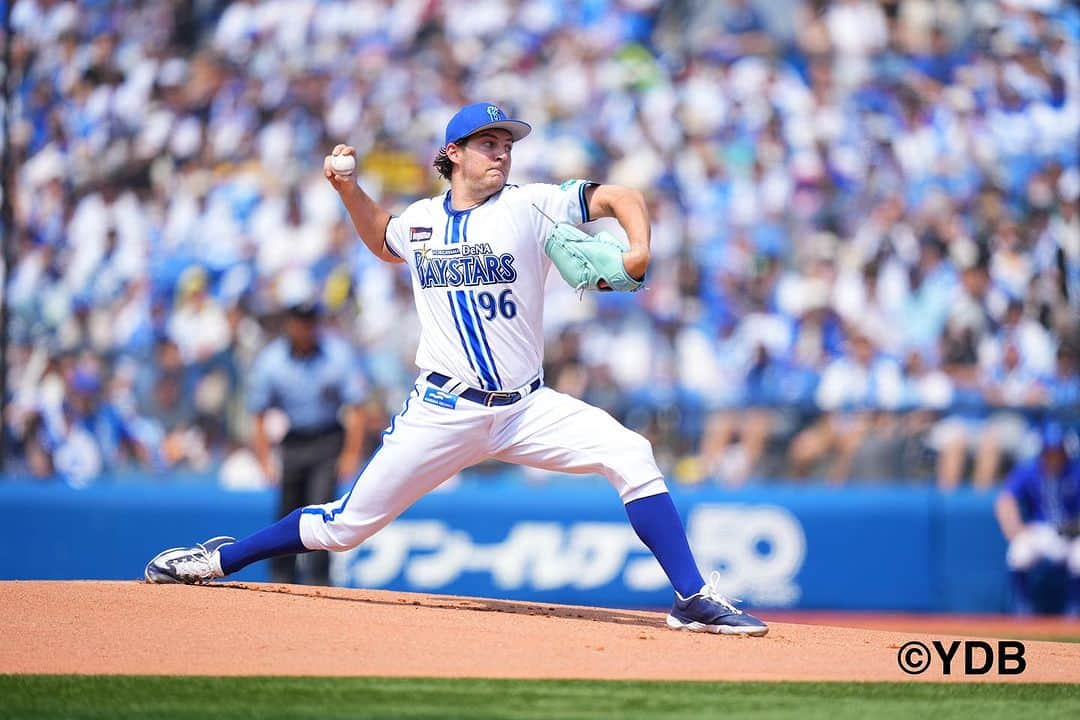 トレバー・バウアーのインスタグラム：「Win Number 8⚔️ #japan #npb #baseball」