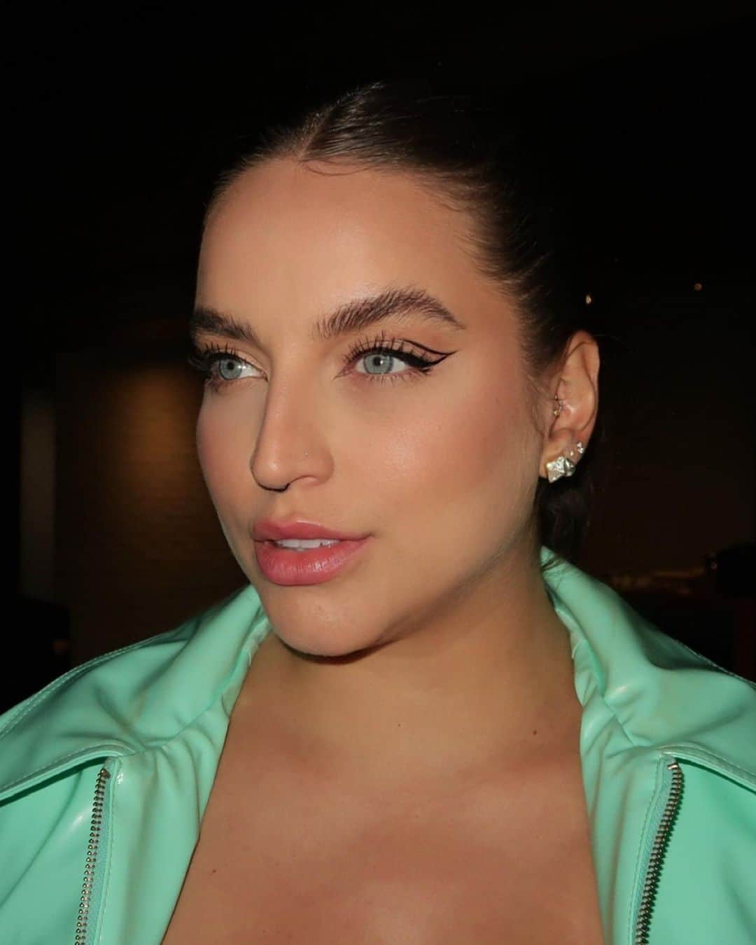 Bruna Unzuetaのインスタグラム：「Ummm close desses 😮‍💨」