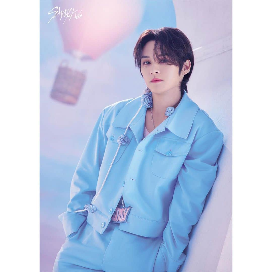 Stray Kidsのインスタグラム：「★★★★★ 「Stray Kids 5-STAR Dome Tour 2023」  Teaser Images #2 ★★★★★  #LeeKnow  #StrayKids #スキズ #5_STAR #5_STAR_DOMETOUR #DOMETOUR_SKZ」