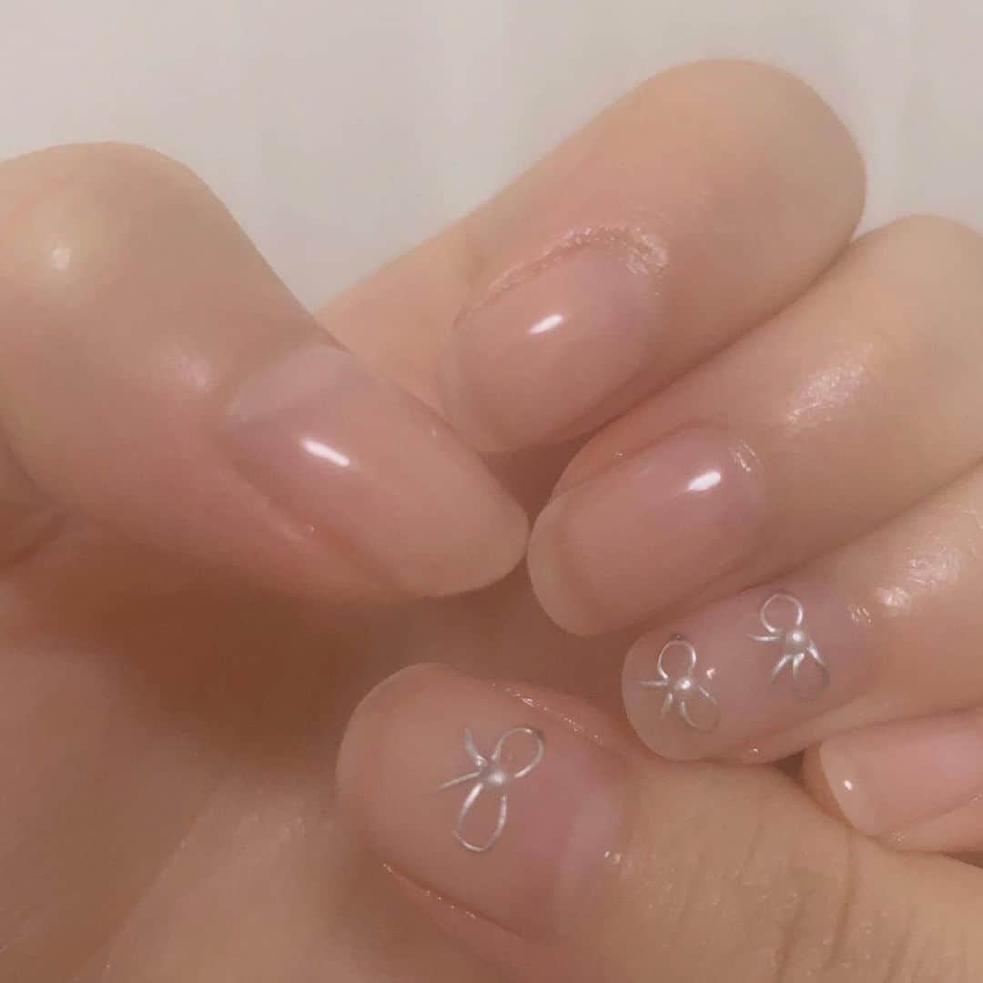 野崎奈菜のインスタグラム：「⁡ new!!🔅 ⁡ したかったネイルが着々と減ってきている🙆🏼🌼」