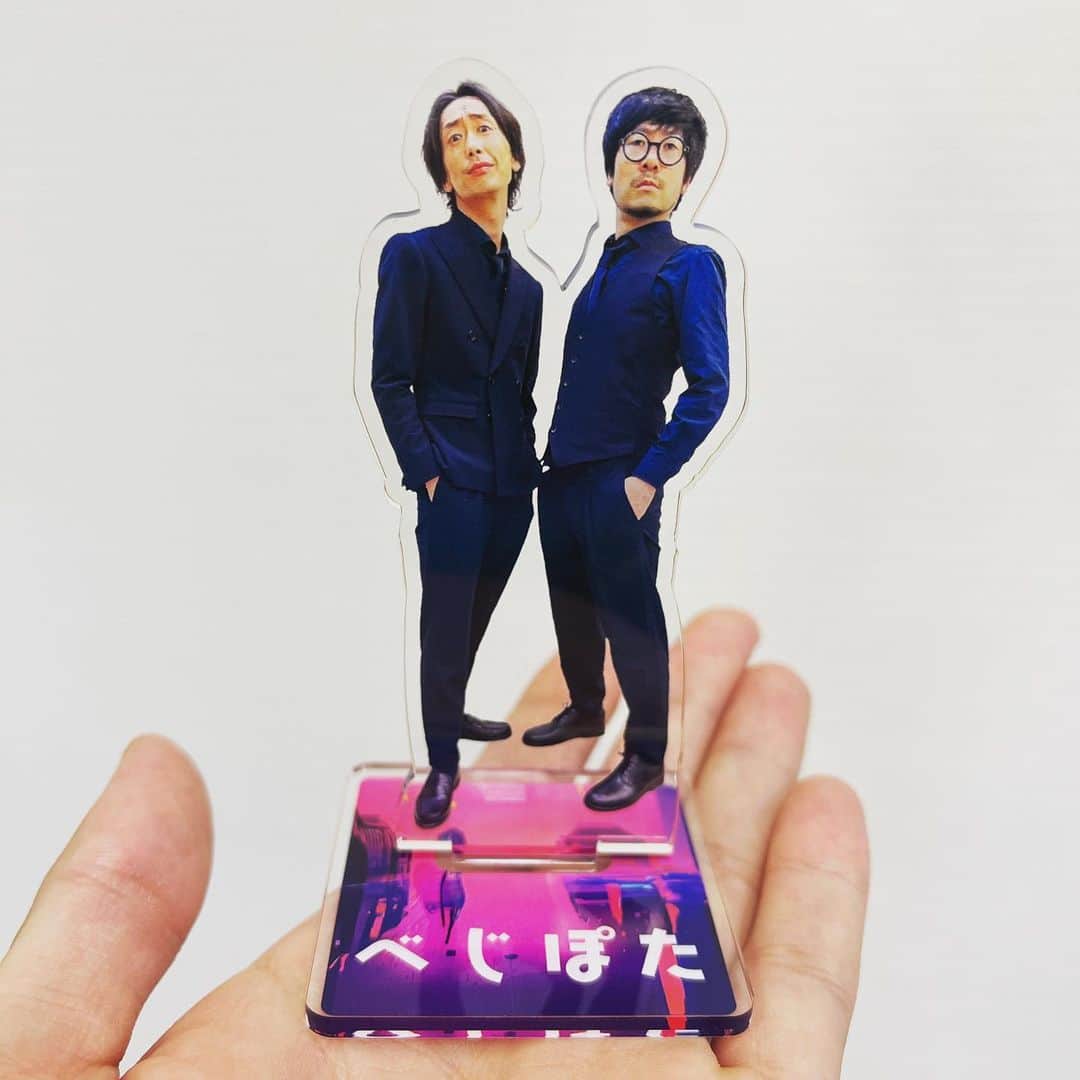 坂本純一のインスタグラム：「有楽町で今日発売です🔥」