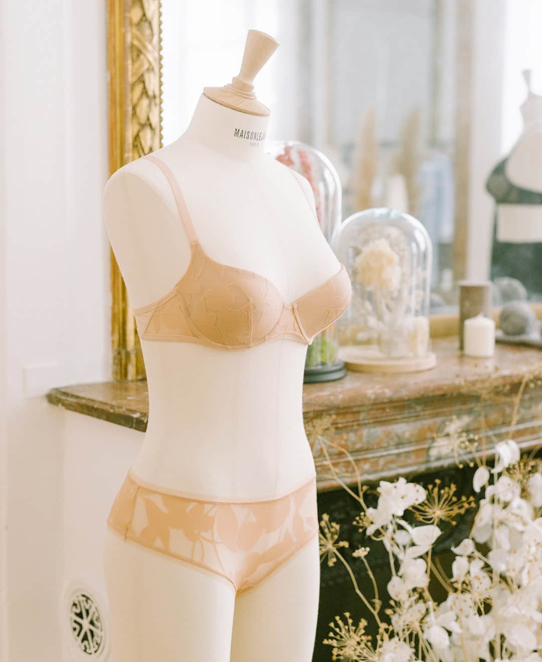 レジャビーのインスタグラム：「NOTRE LINGERIE​​​​​​​​​ Créative et audacieuse, la lingerie Maison Lejaby joue la féminité en tout simplicité. - THIS IS US Creative and daring, (re)discover Maison Lejaby lingerie.   #MaisonLejaby #Lingerie #Underwear #Corseterie #WomanMaisonLejaby #LingerieHeritage #SavoirFaire #FrenchKnowHow」