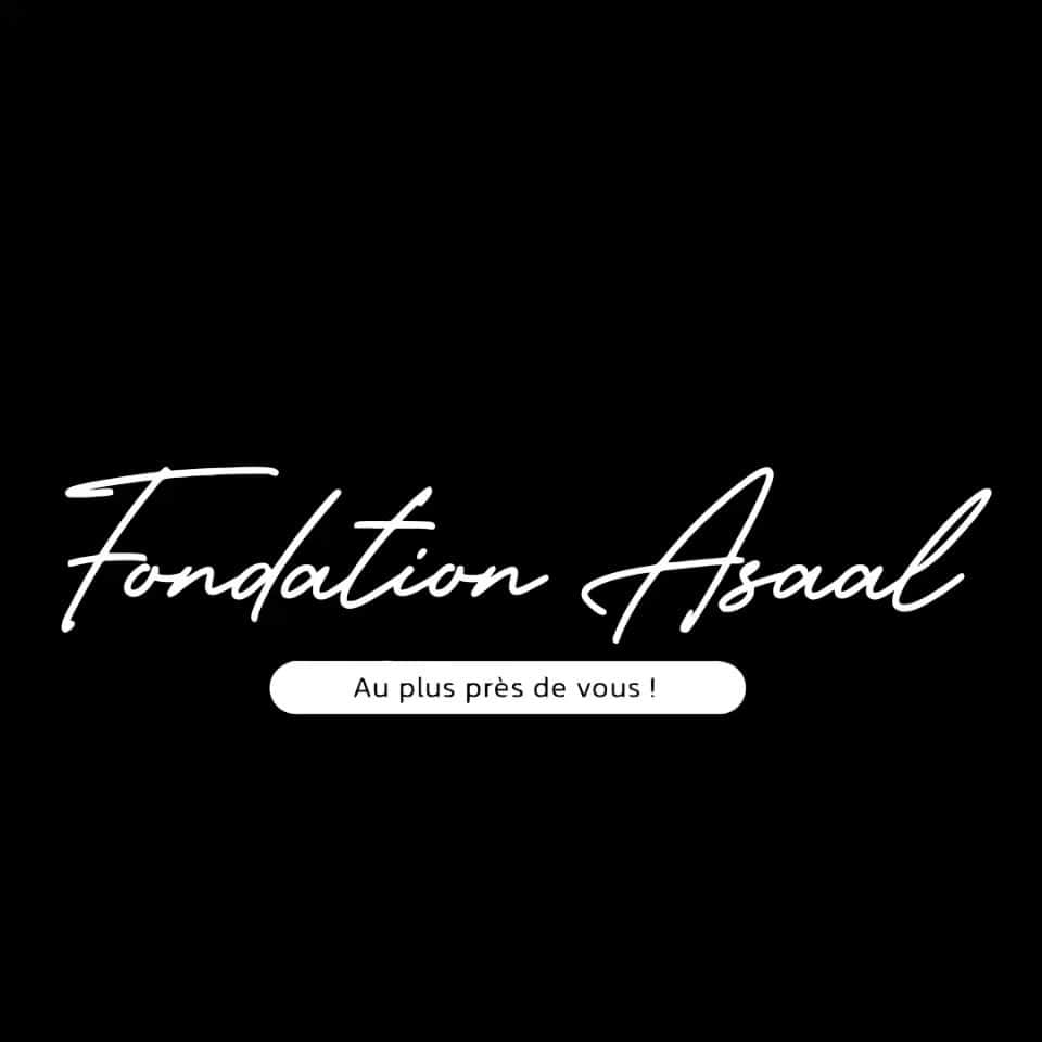 ファウジ・グラムのインスタグラム：「C’est un honneur et une fierté de soutenir @asaalfondation qui symbolise la tolérance, la solidarité, l’égalité, des valeurs qui me ressemblent et dont nos actions communes n’ont de cesse d’aller dans le même sens, celui de l’humanité. Félicitations à @abirabonfoh , femme exceptionnelle. Son magnifique travail, son implication et son dévouement ont permis avec toute l’équipe Asaal des réalisations porteuses de ces valeurs.」