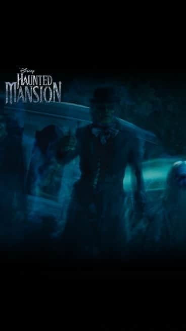 Walt Disney Studiosのインスタグラム：「Beware 👻  Disney’s Haunted Mansion is now playing in theaters. Get tickets: Link in Bio.」