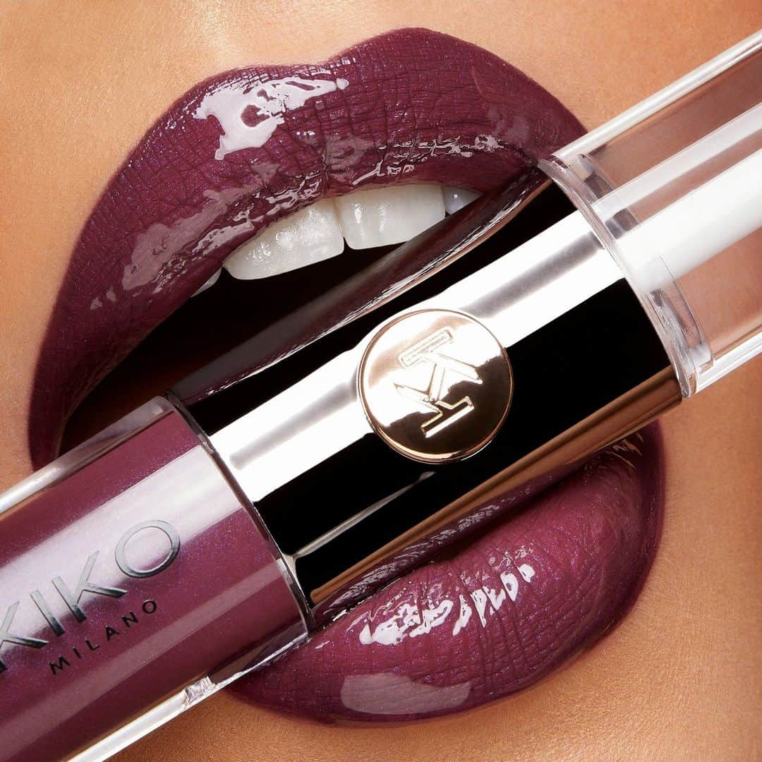 KIKO MILANOさんのインスタグラム写真 - (KIKO MILANOInstagram)「Satin Grape: the perfect, long-lasting shade of our iconic Unlimited Double Touch ✨ Let us know if you’re loving this rich hue too! 💋 ⁣ ⁣ Unlimited Double Touch 123 - 3D Hydra Lipgloss 01⁣」8月12日 1時00分 - kikomilano