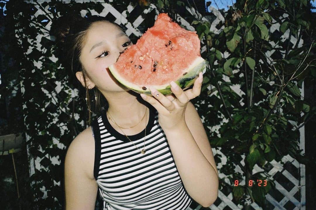 中島結音のインスタグラム：「.  しゅいか🍉🥺」